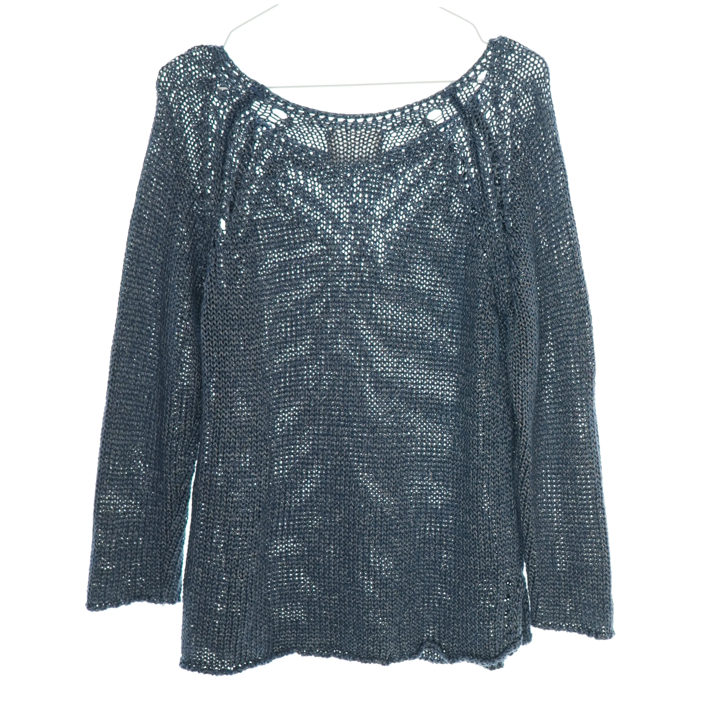 Trøje i strik fra Zara (str. 118)