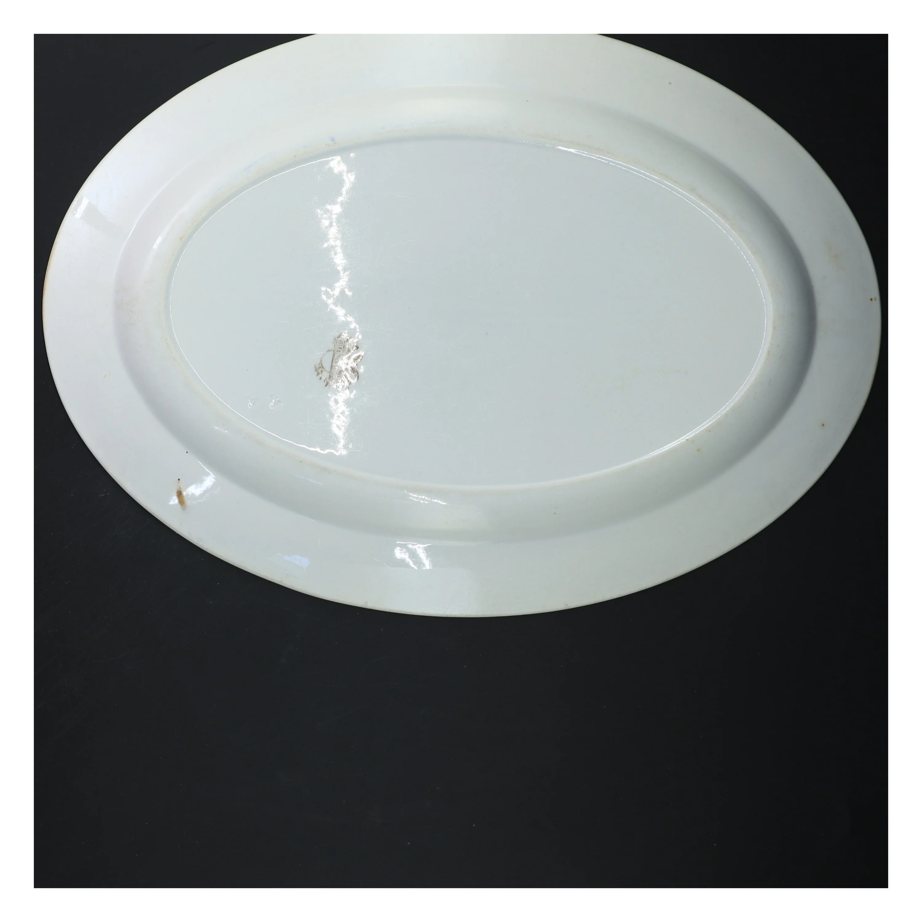 Porcelænsfad med blå kant fra Villeroy & Boch (str. Ja)