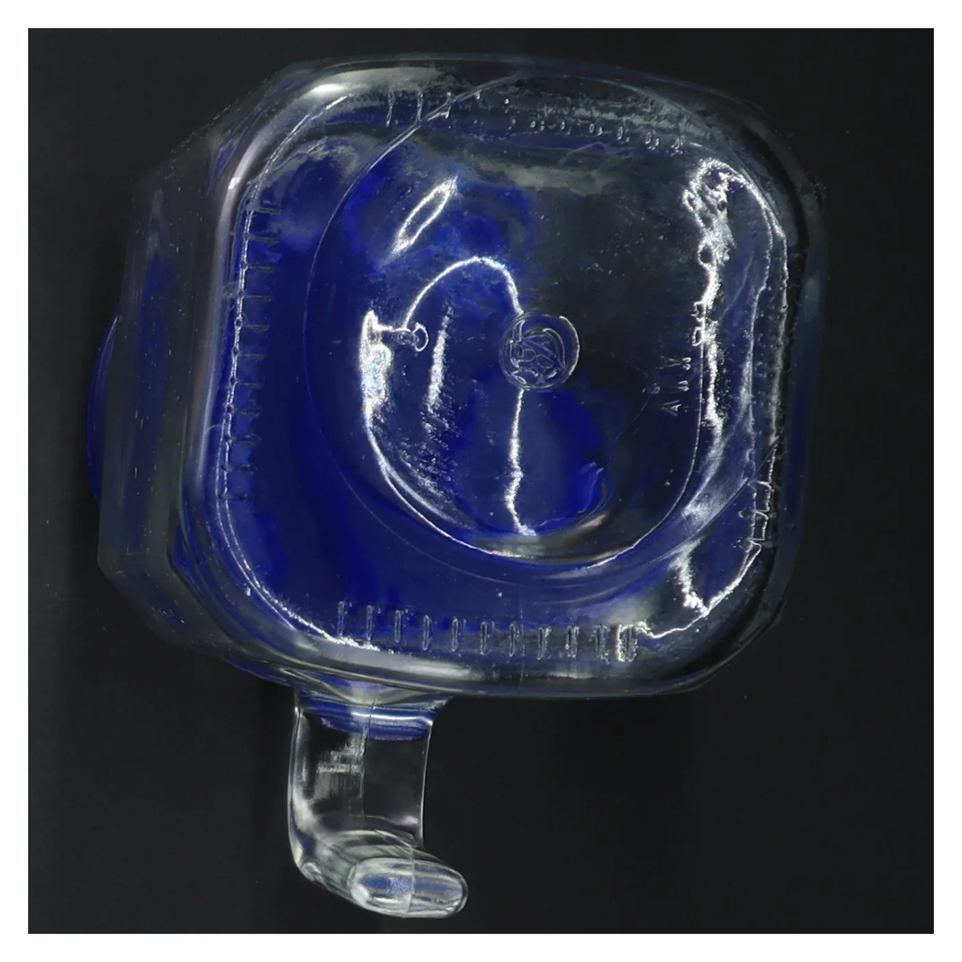 Glaskande med plastlåg (str. 15 cm)