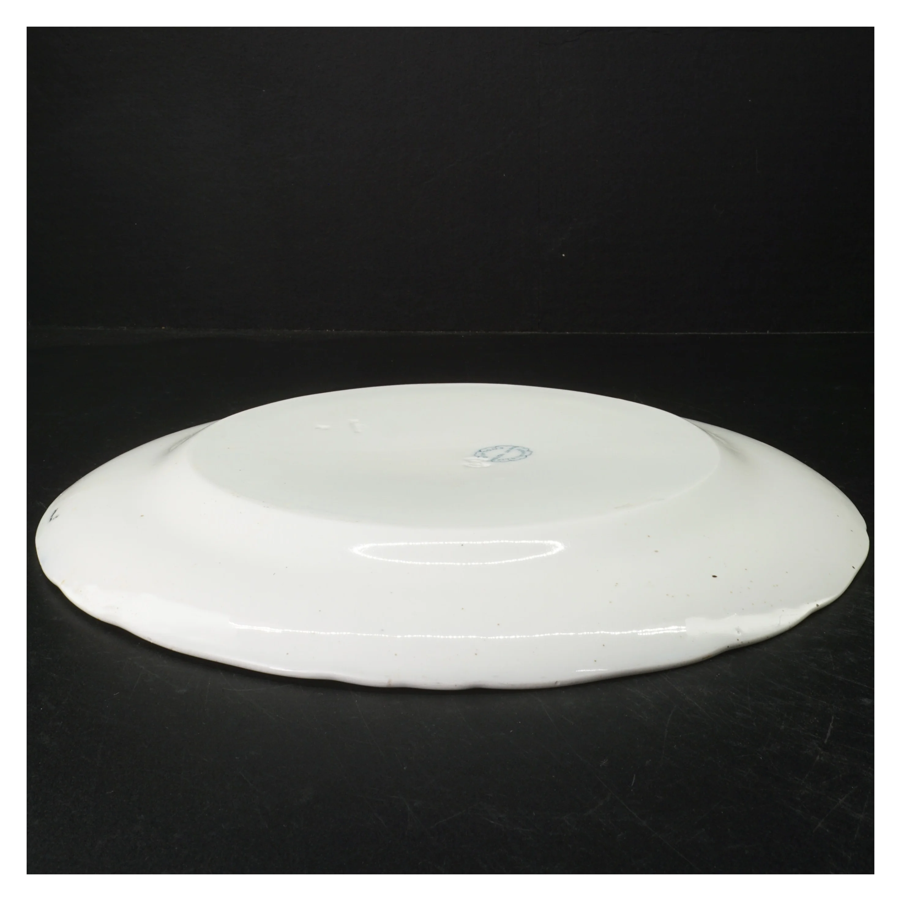 Gammelt Porcelænsfad med blomstermønster fra Hartington (str. Ø. 33 cm)