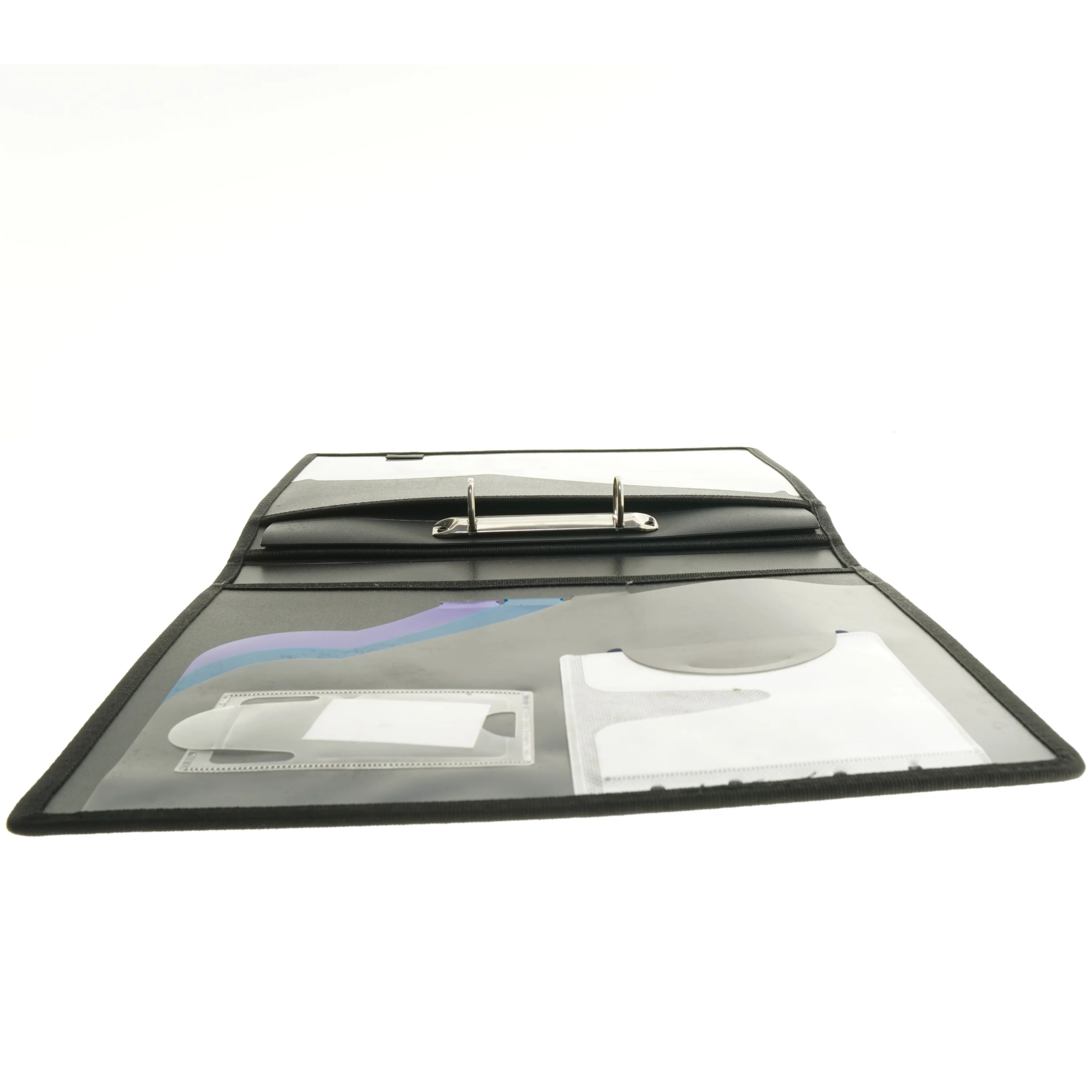 Ringbind med lommer (str. 33,5x27,5 cm)