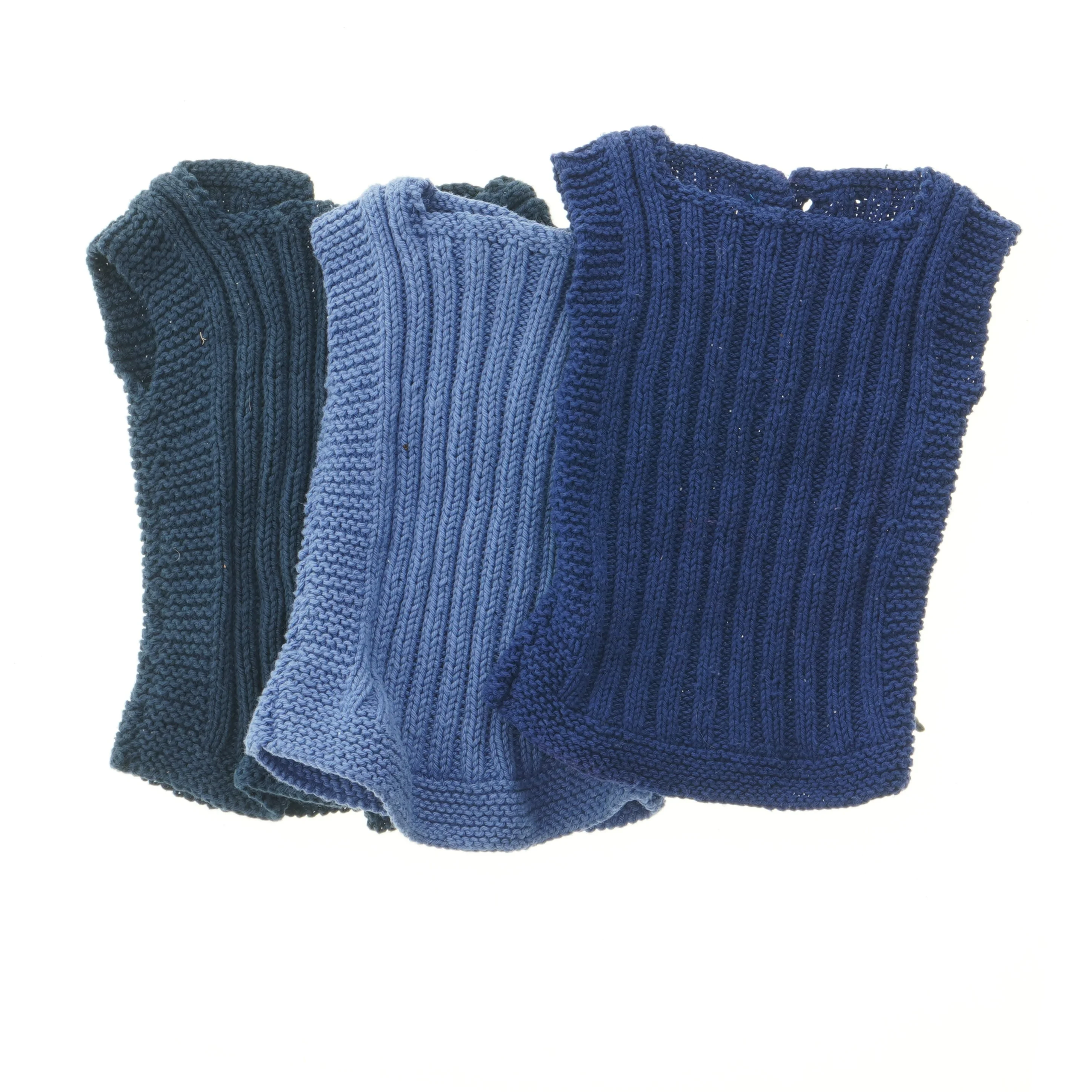 Strikkede baby veste (str. 26x15 cm)