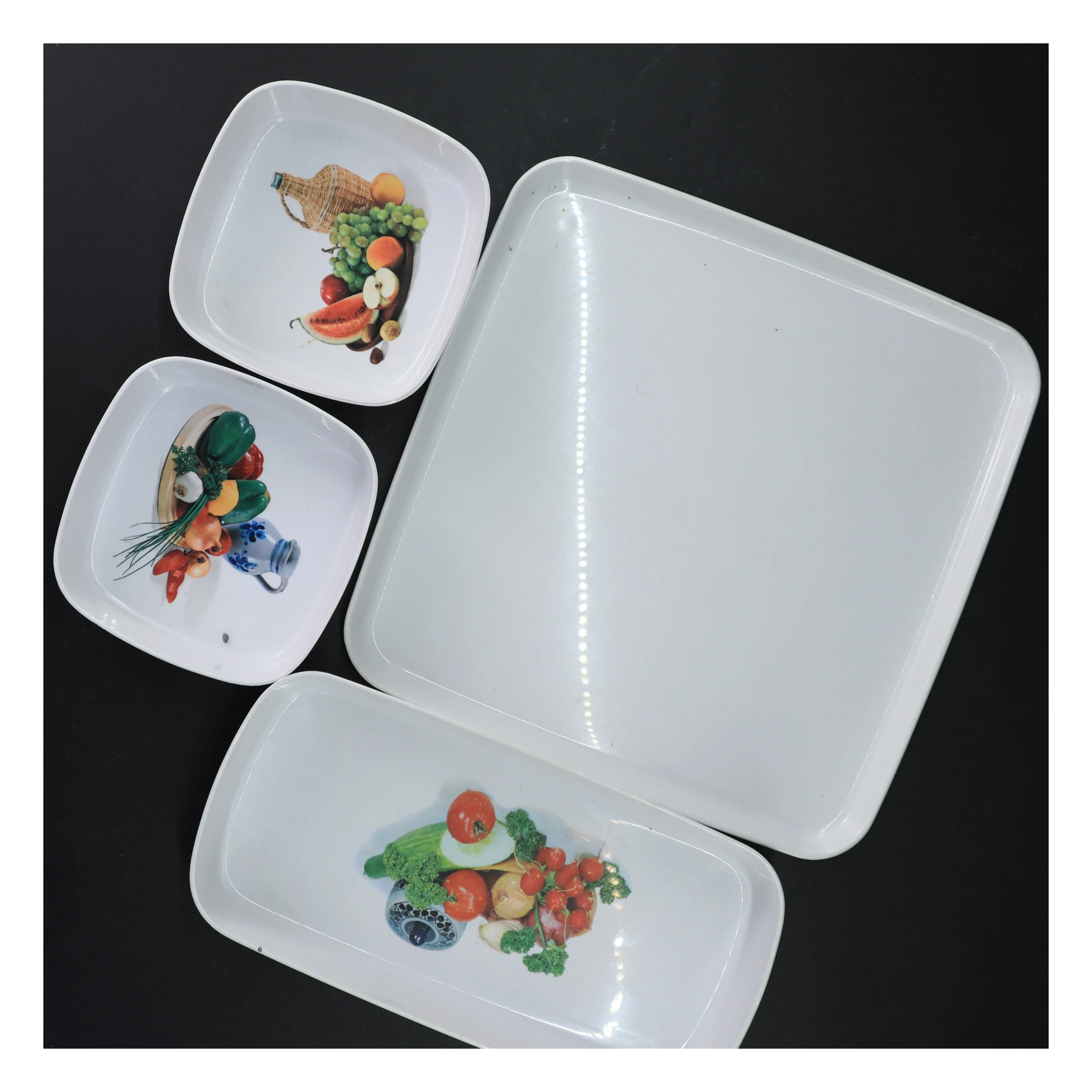 Serveringsbakker med motiver (str. 24 x 24 cm)