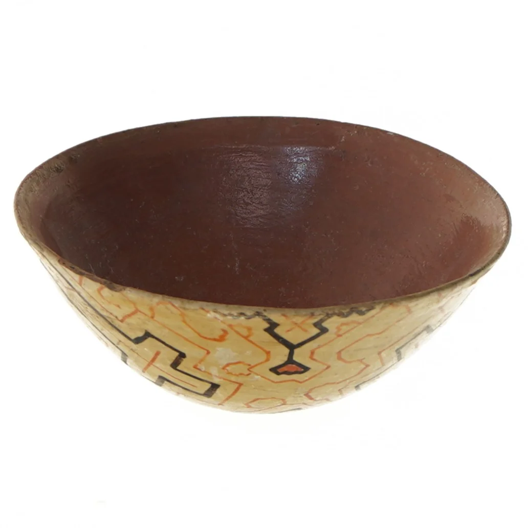 Dekorativ keramikskål (str. Ø 15,5 cm)