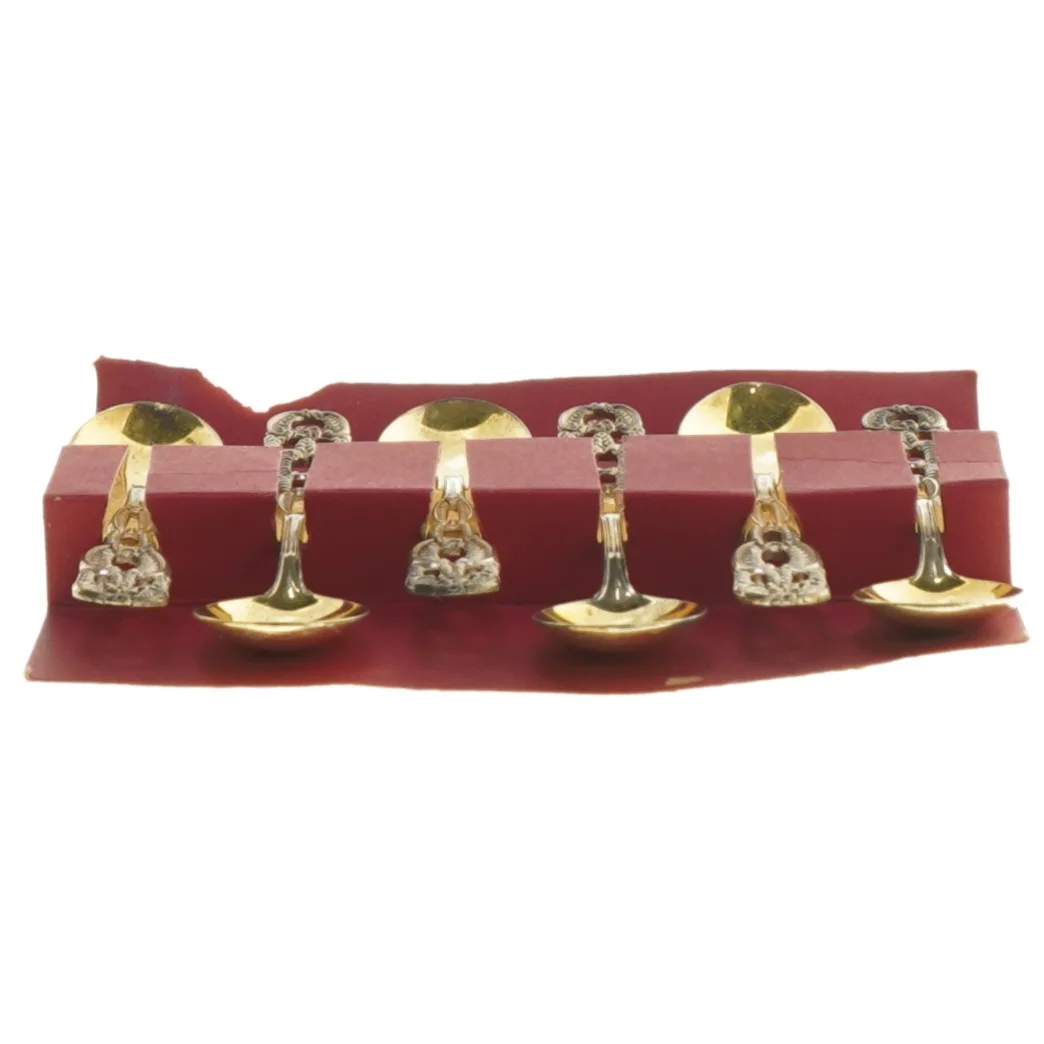 Dessertskeer med dekorative håndtag (str. 6 stk 9,5 cm)