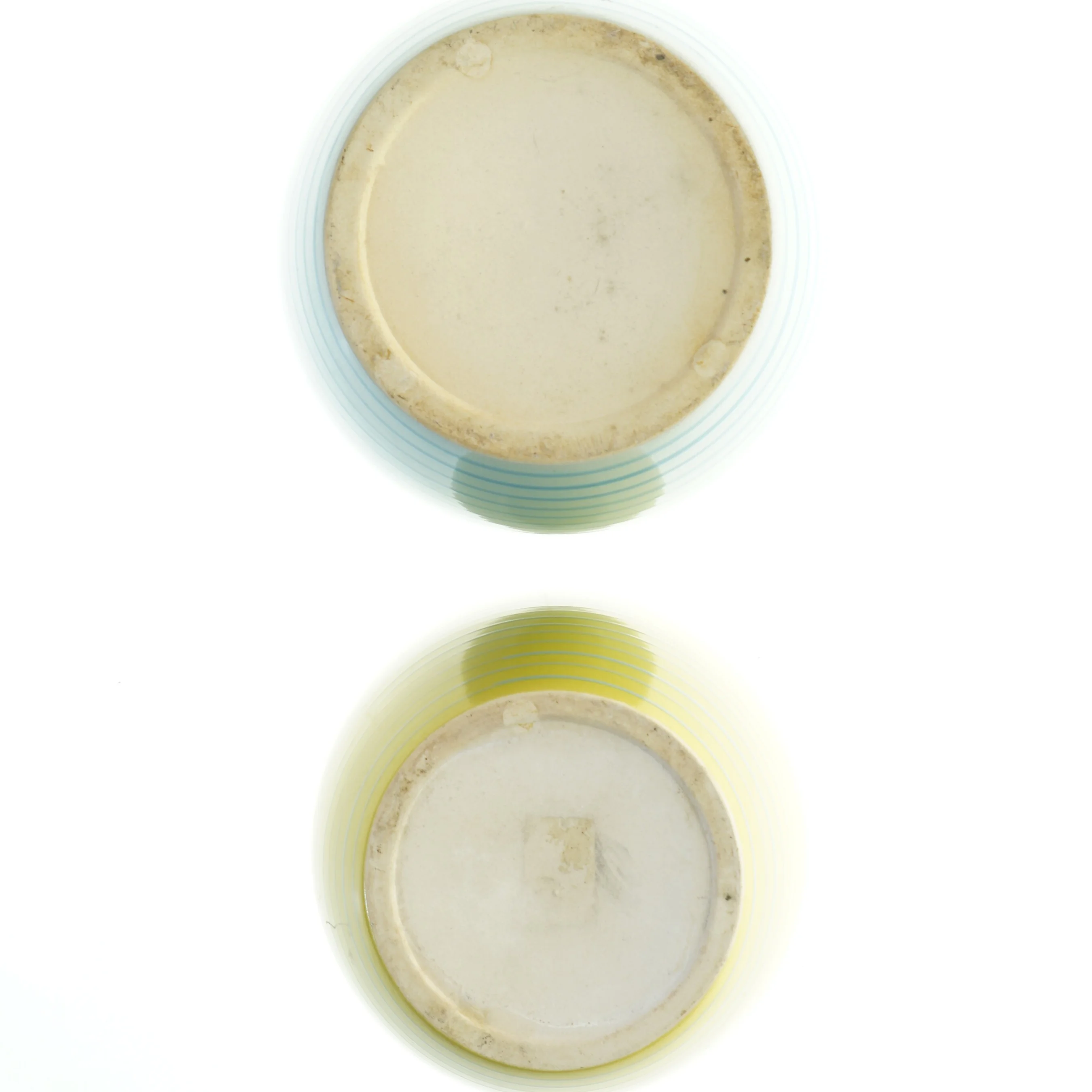 To keramikpotter (str. 16x17,5 og 13,5x16 cm)