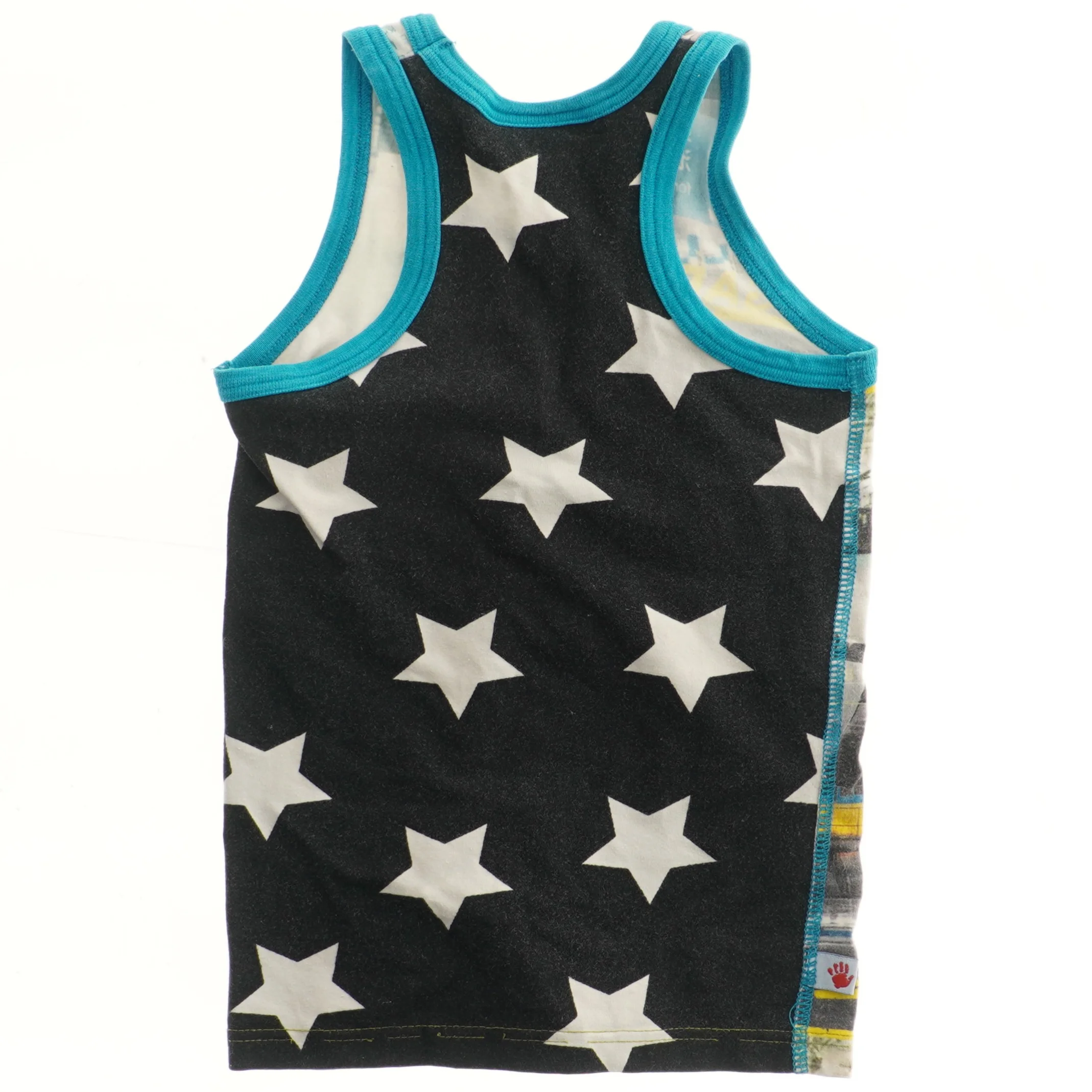 Tanktop med togprint fra Molo (str. 116)