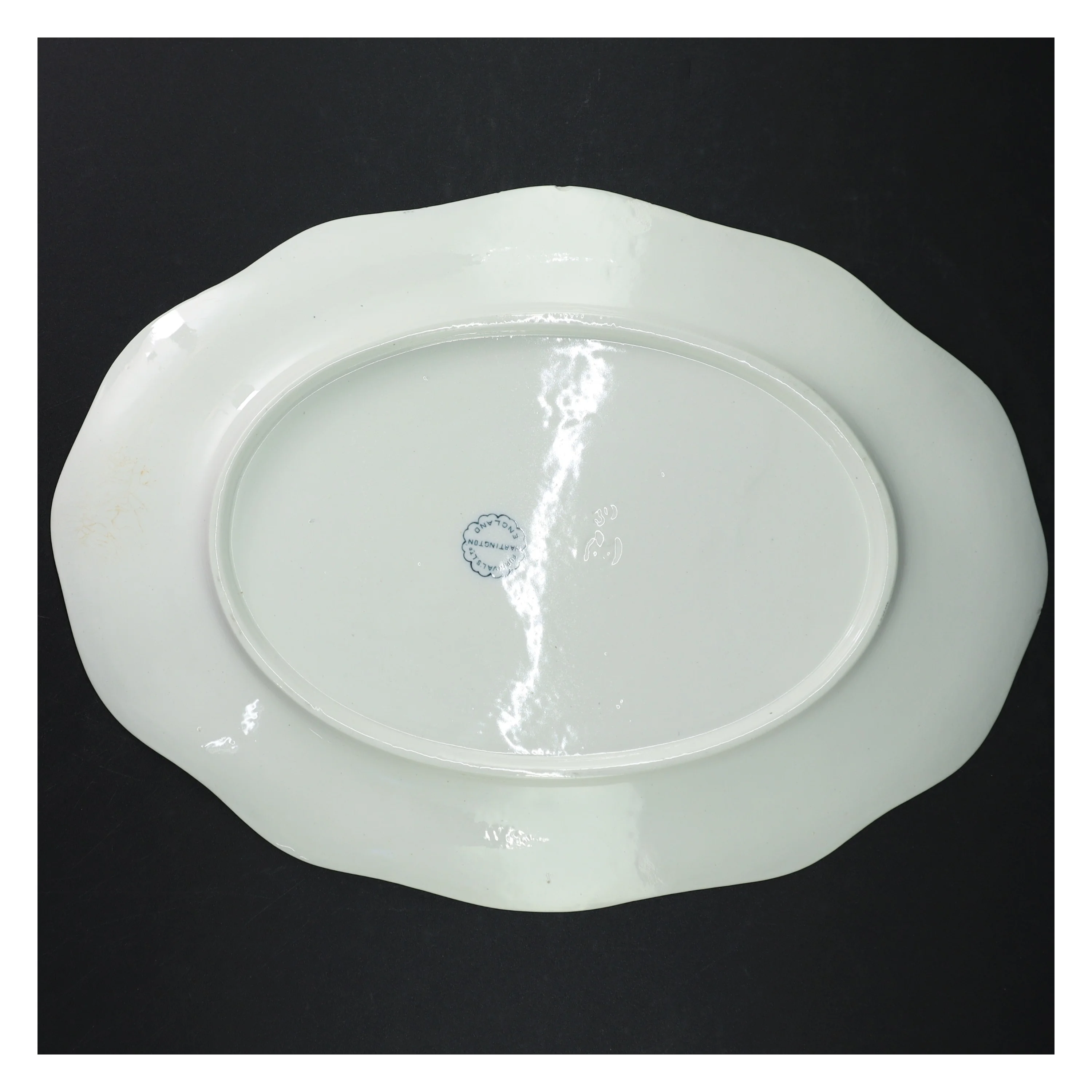 Porcelænsfad med blomstermotiv fra Hartington (str. 36 x 26 cm)