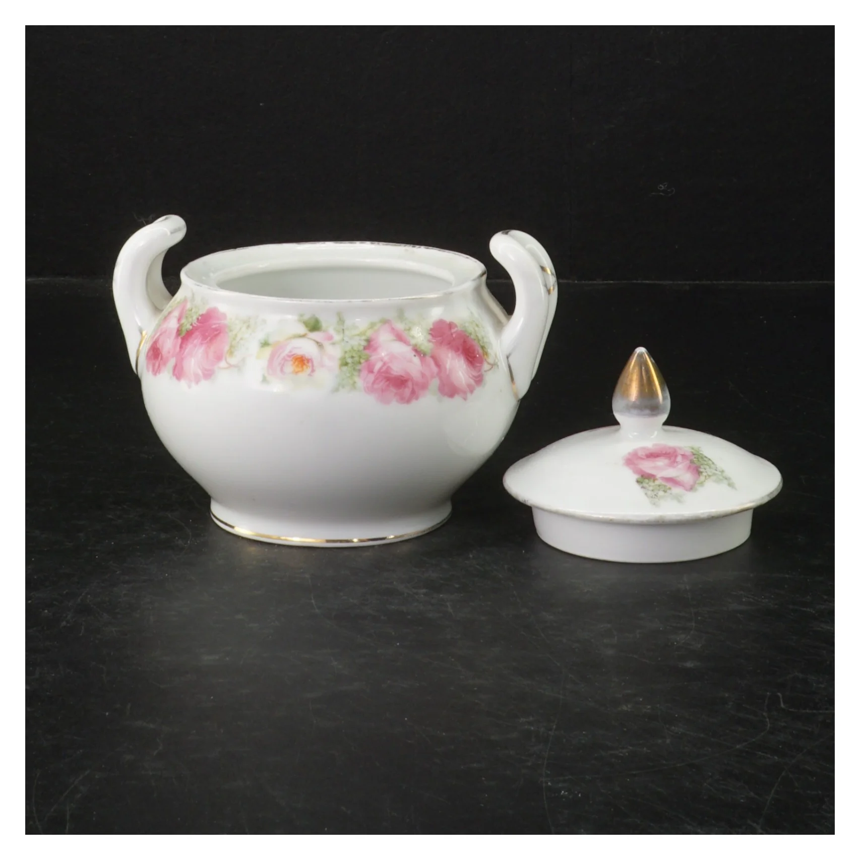 Retro Porcelænssukkerskål med roser (str. 11,5 cm)