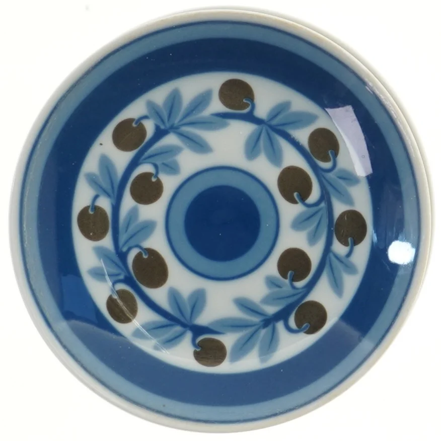 Blå dekorerede tallerkener (str. 4 stk Ø 17 cm)