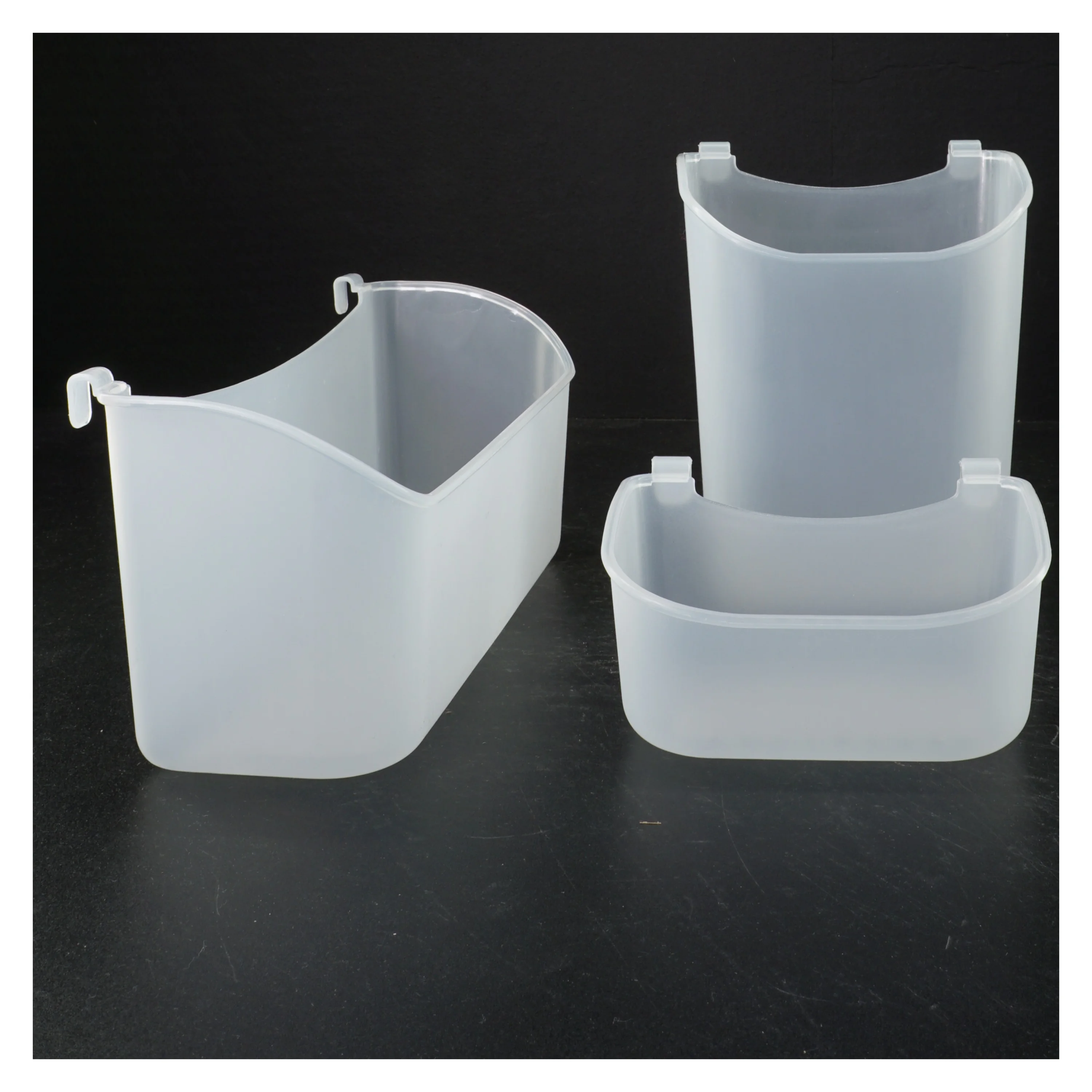 Væghæng med 3 bøtter