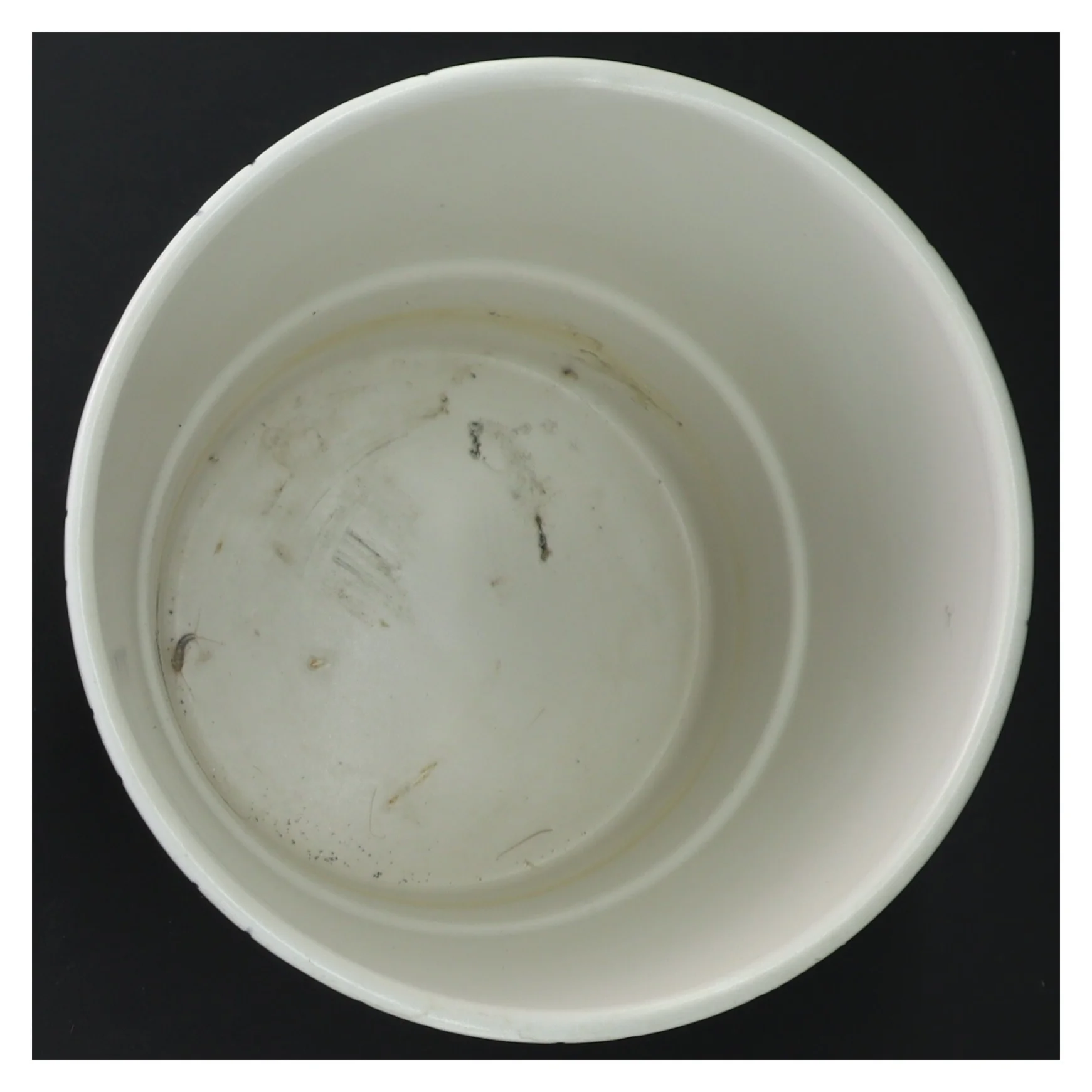 Urtepotteskjuler med geometrisk mønster fra IKEA (str. 15 cm)