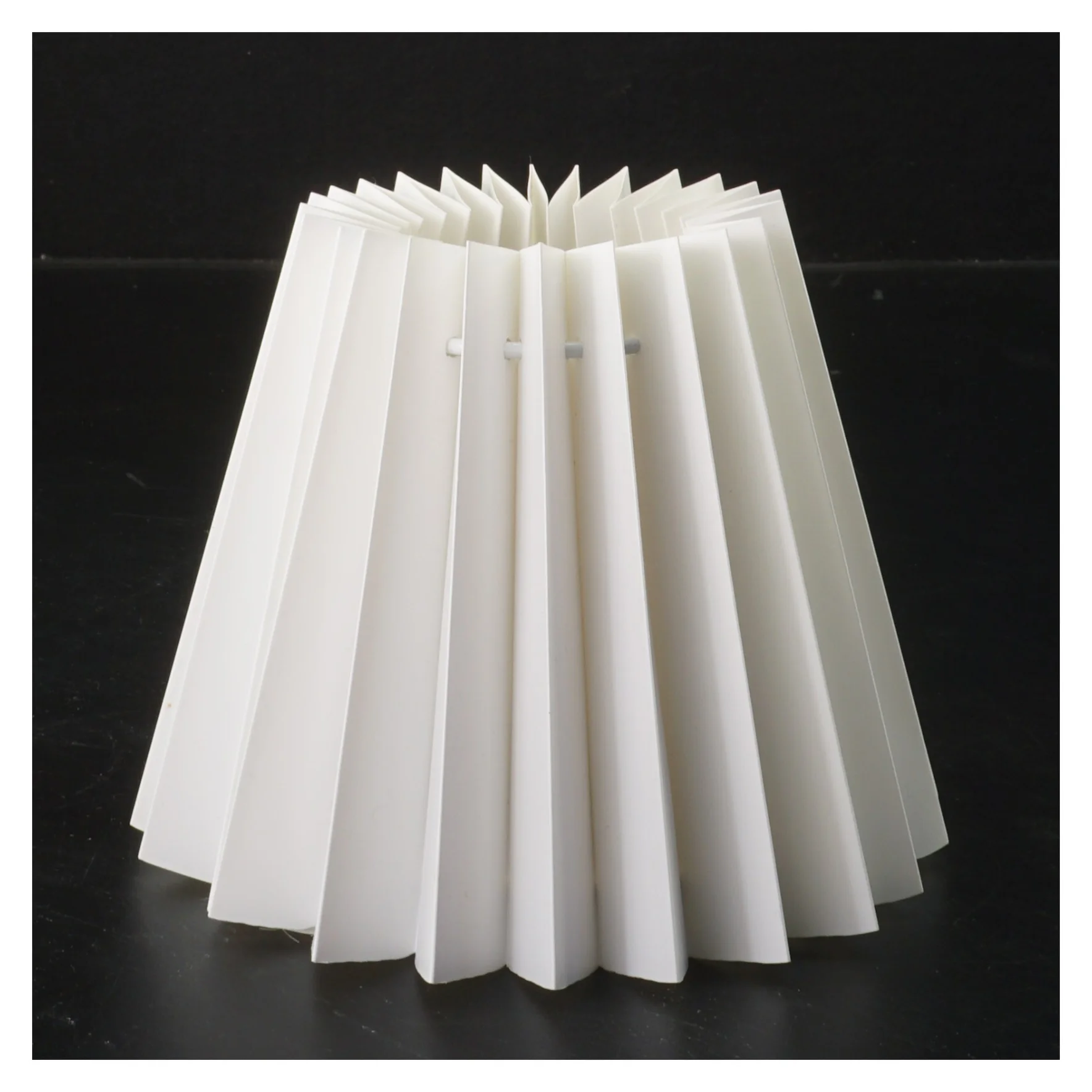 Lille lampesk&aelig;rm (str. 11x14 cm)