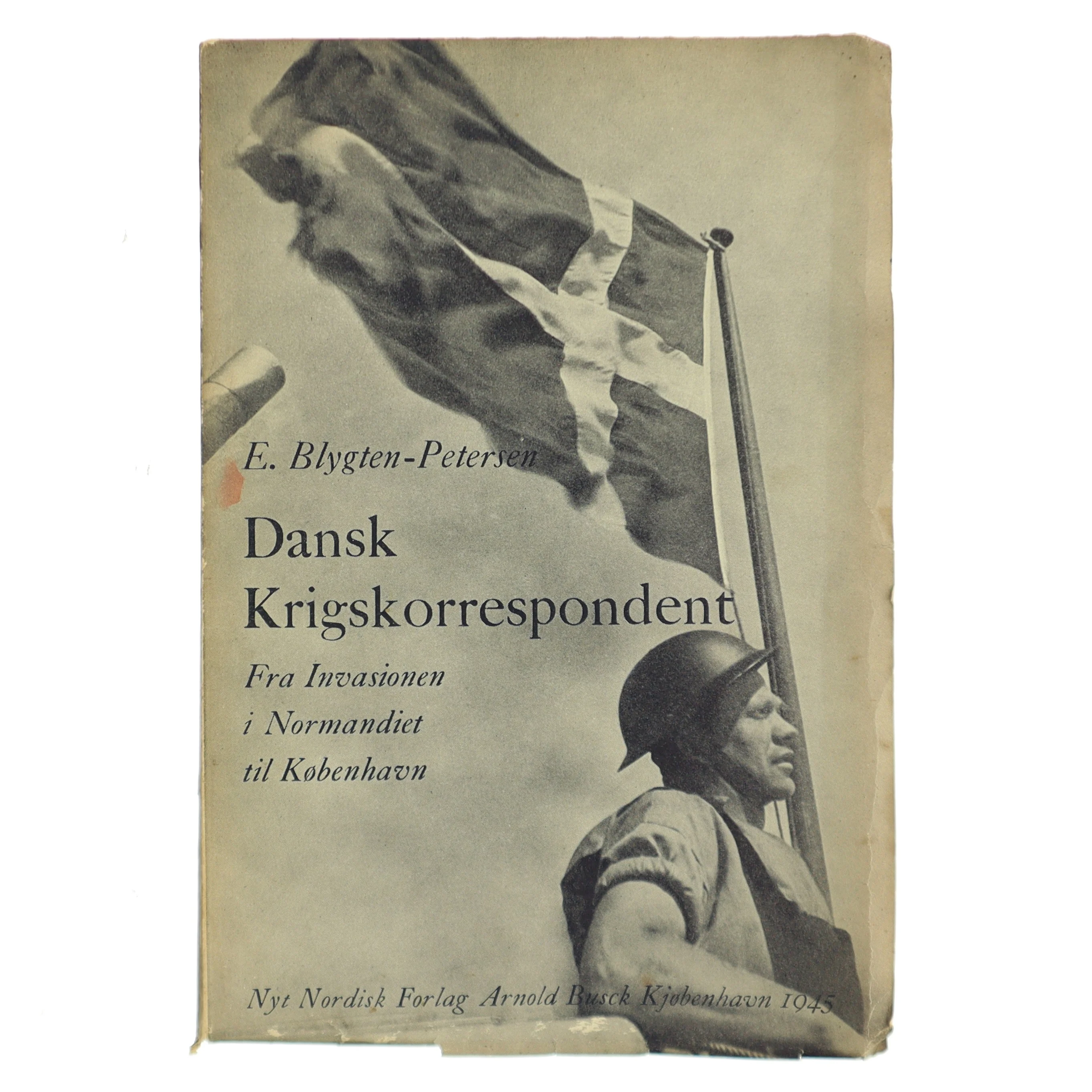 Dansk Krigskorrespondent af E. Blynten-Petersen (Bog)
