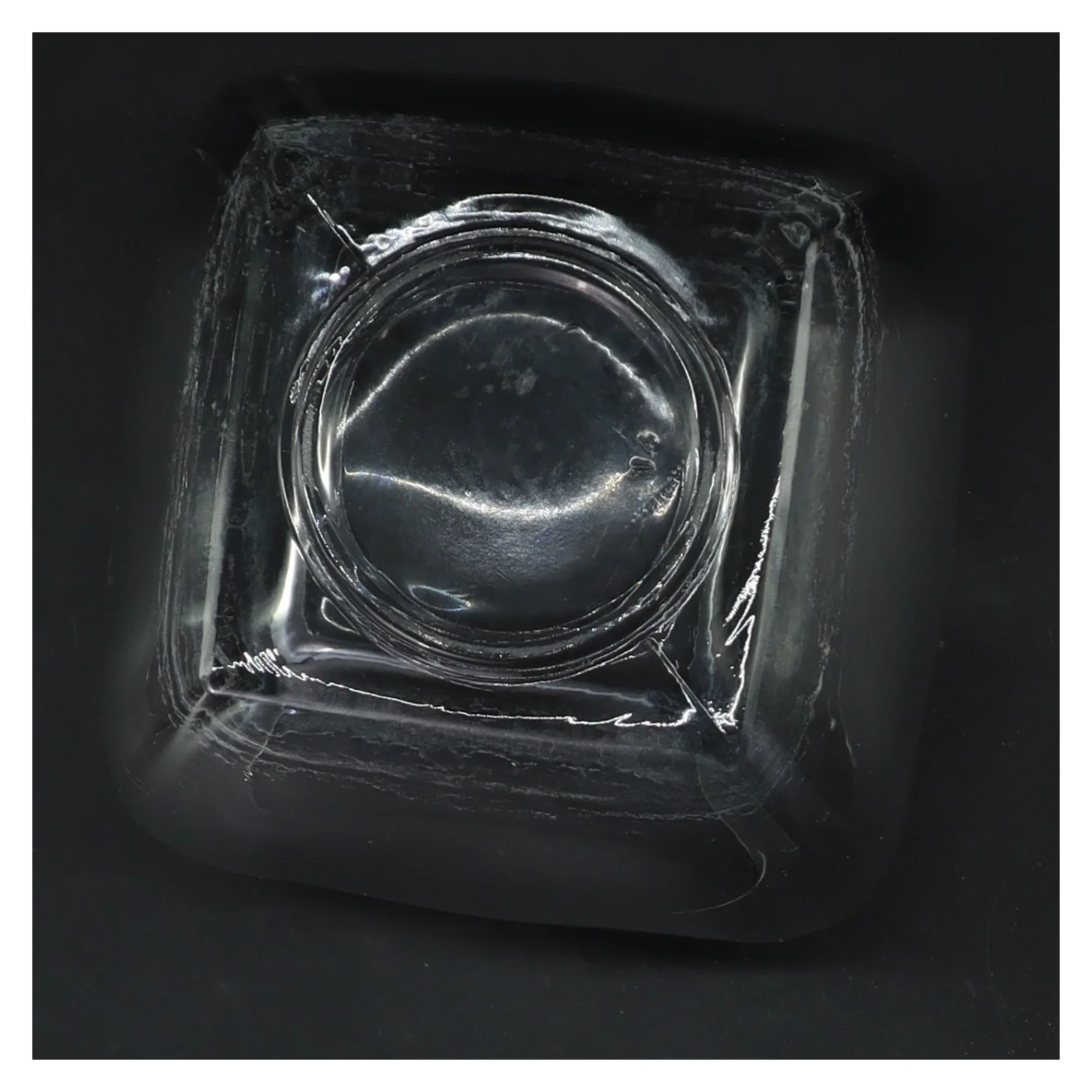 Glaskube vase (str. 11x11 cm)