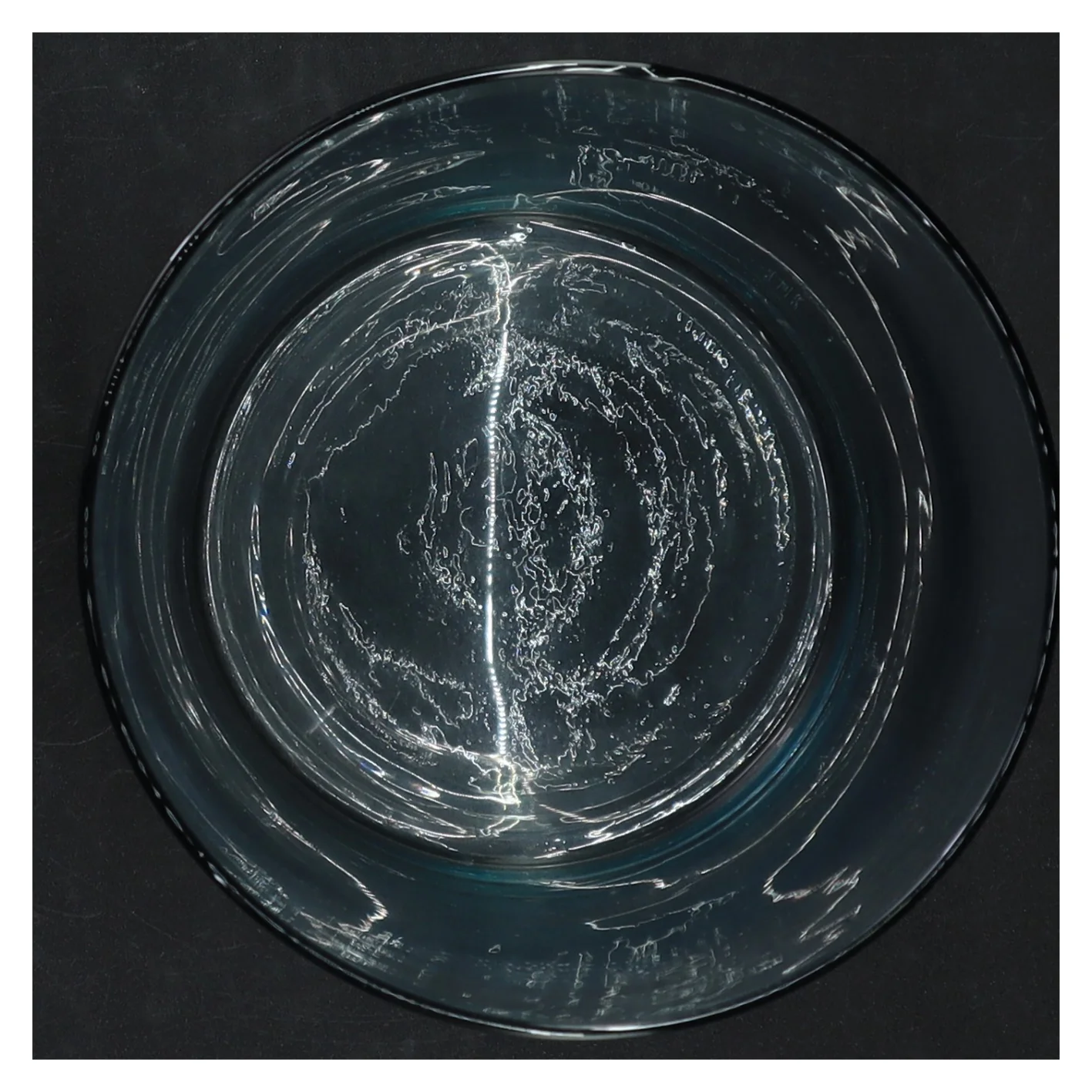 Glasvase (str. H. 10 cm ø. 13 cm)