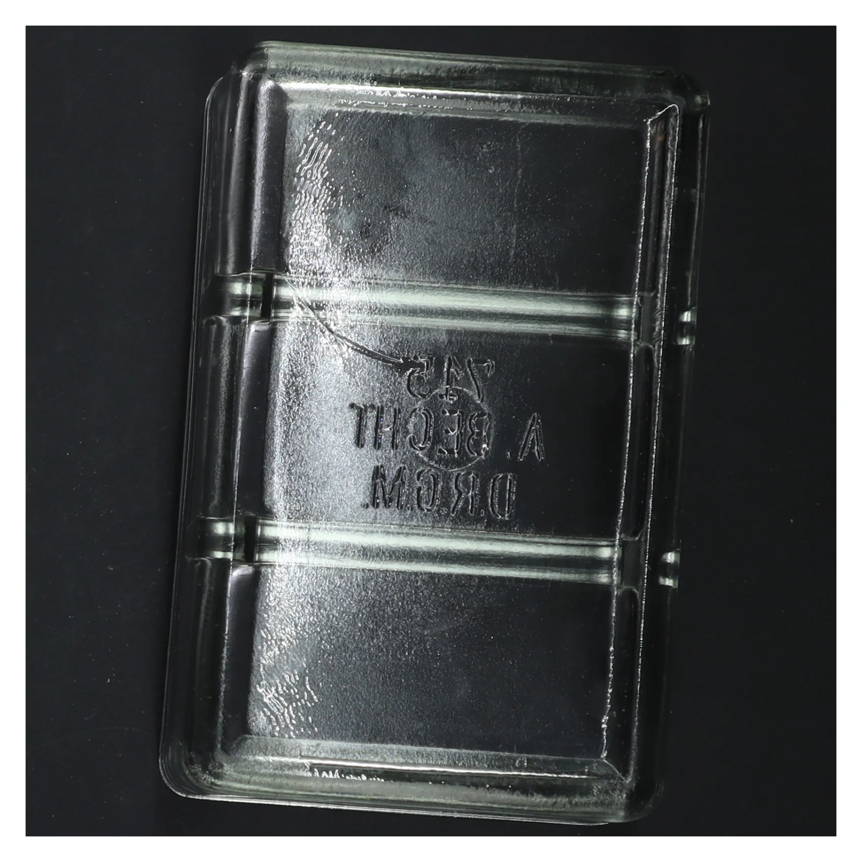 Glasbeholder med låg (str. 17x10,5 cm)