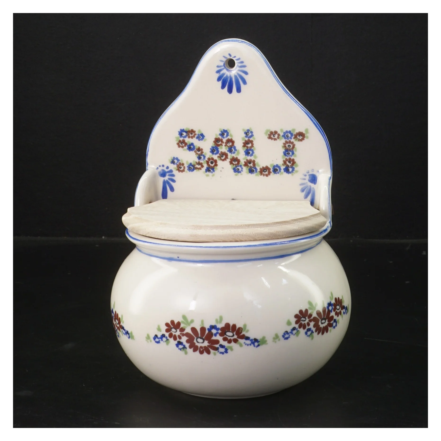 Keramisk saltkar med låg (str. 18x13 cm)