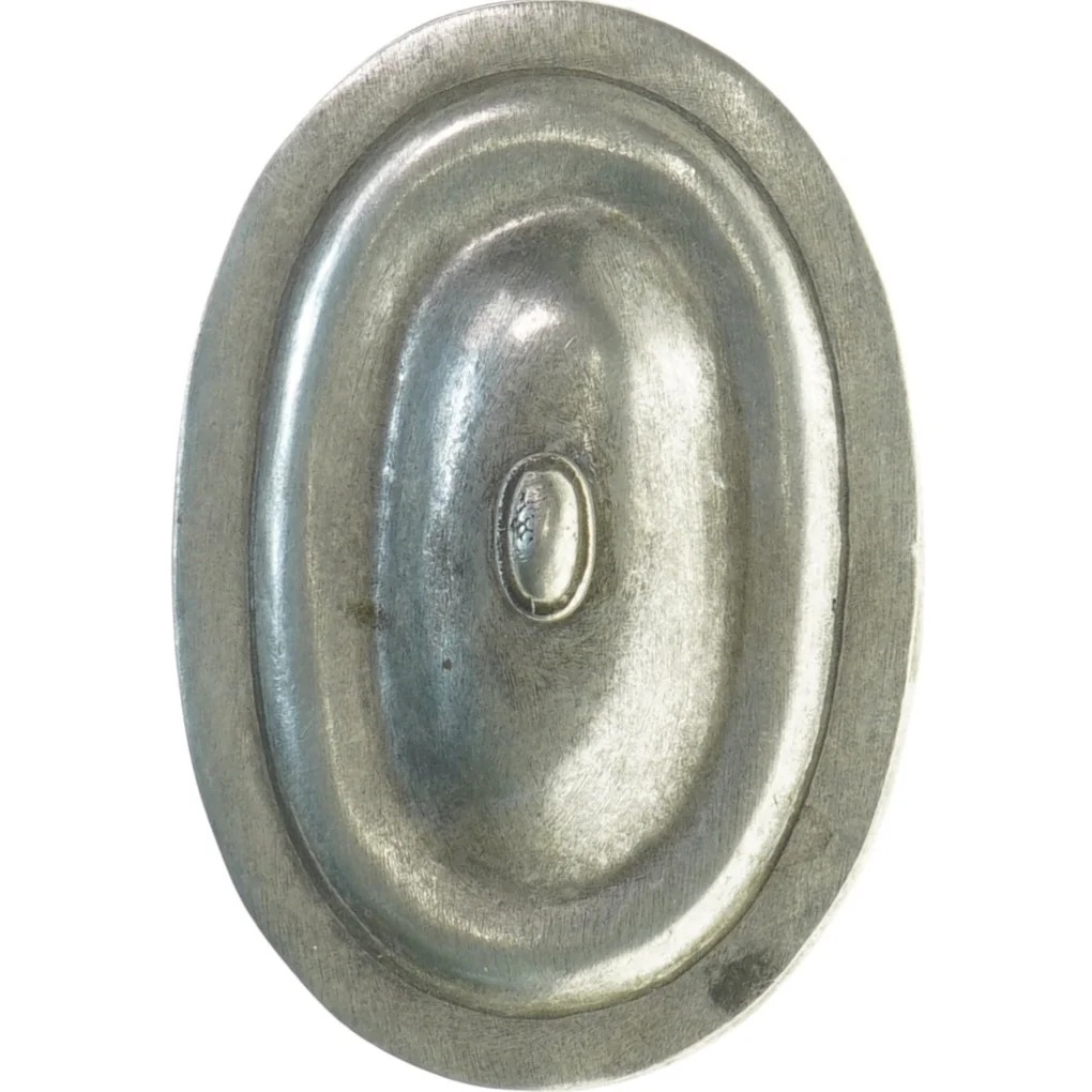 Oval metalæske med låg (str. 13,5x9x6 cm)