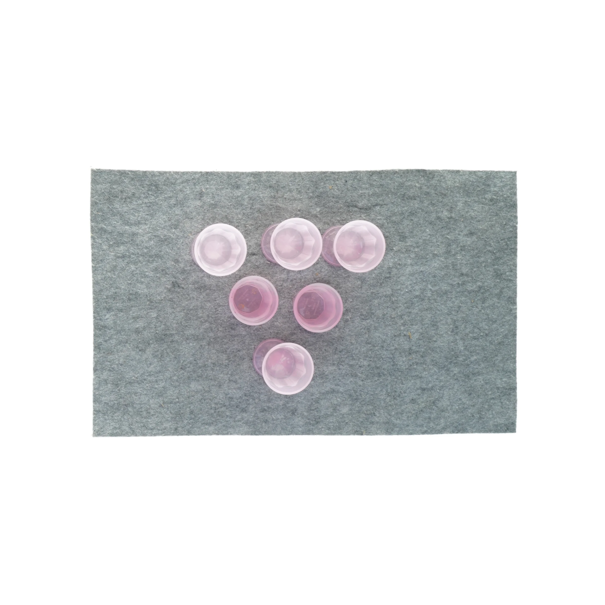 Små legetøjs snapseglas fra Ukendt (str. 10 cm og 5 cm)