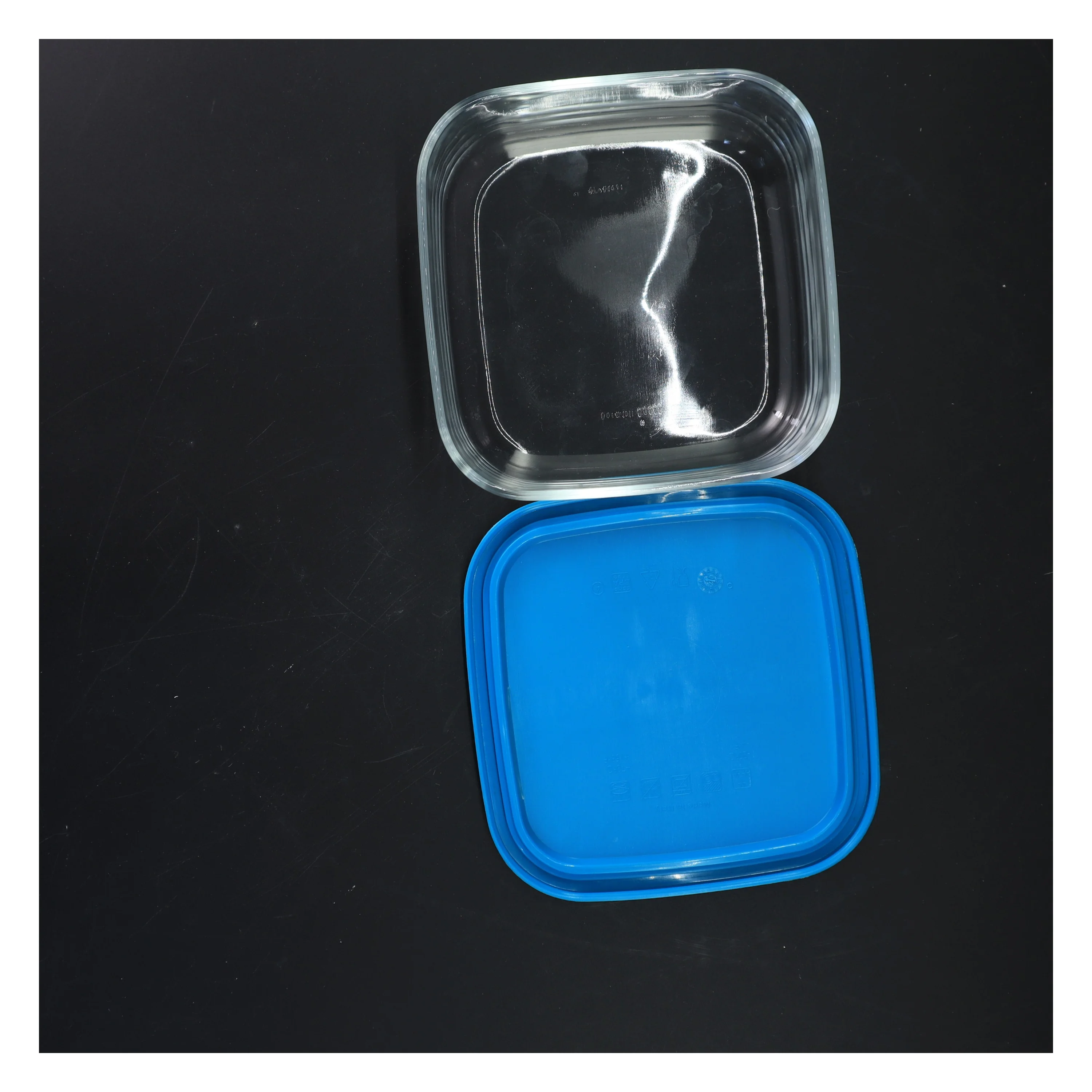 Opbevaringsboks med låg fra Bormioli Rocco (str. 13x13x6 cm)