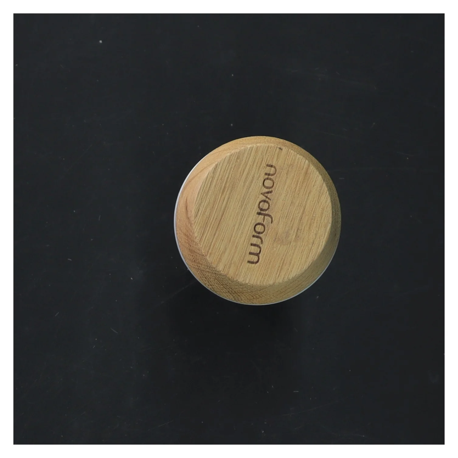 Blå vase med træbund fra Novaform (str. 13x5 cm)