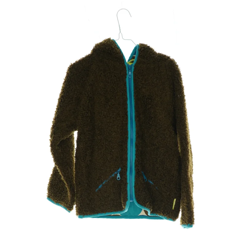  Lækker fleece jakke med hætte -aldrig brugt (str. 128 cm)