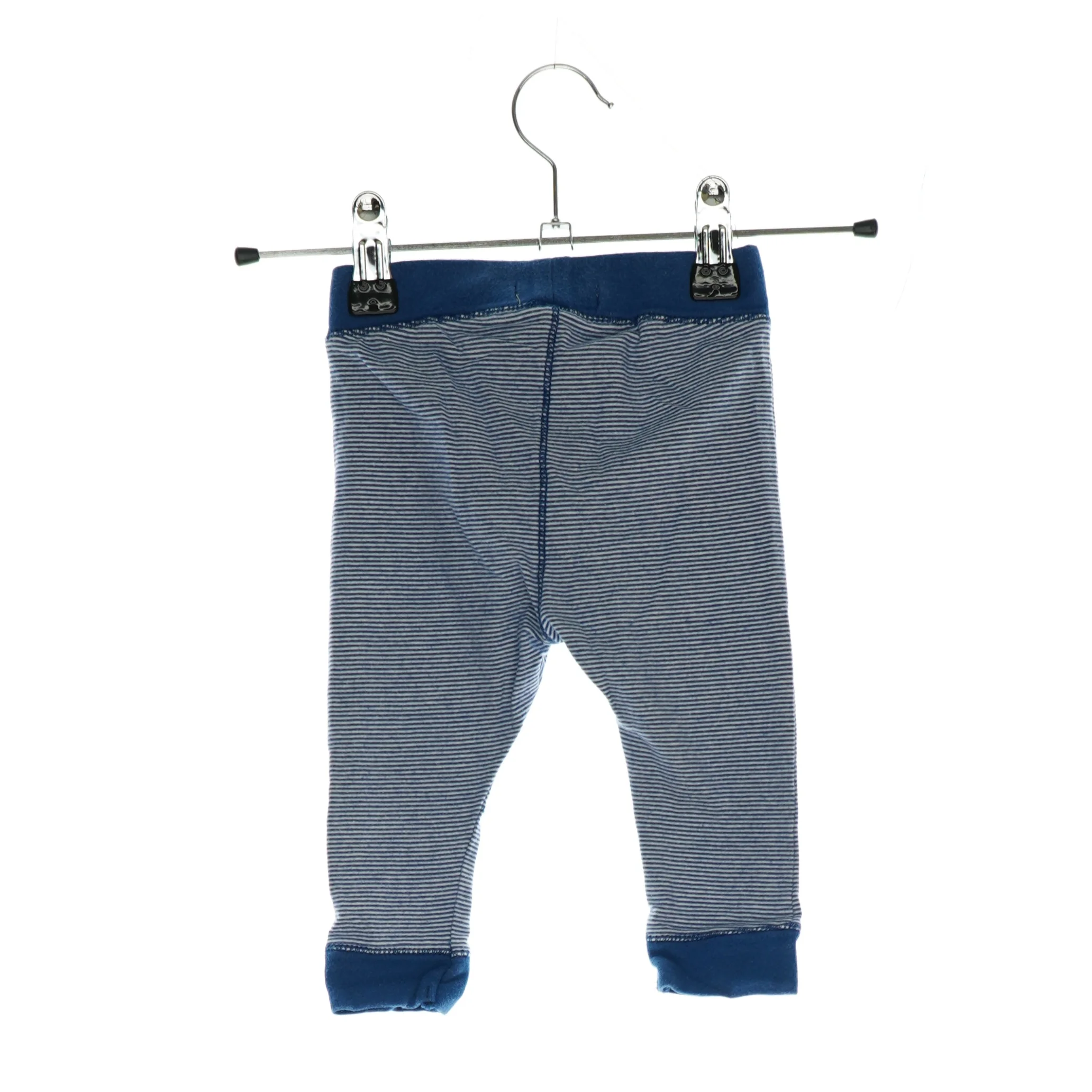 Løse bukser fra Name it (str. 68)