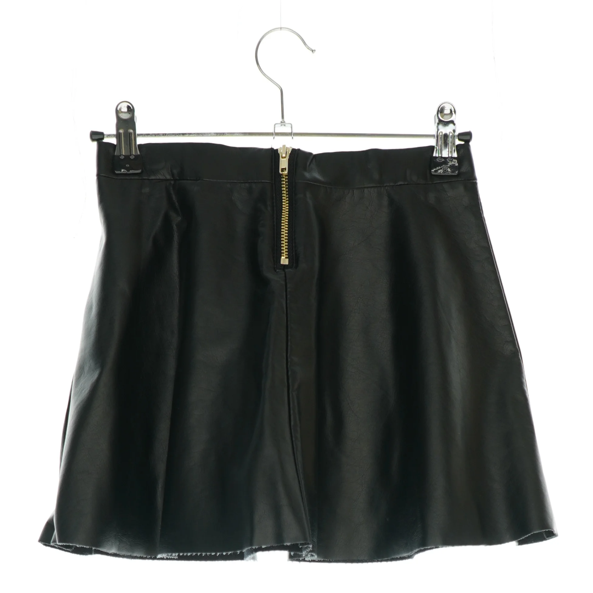 Nederdel fra H&M (str. 128)