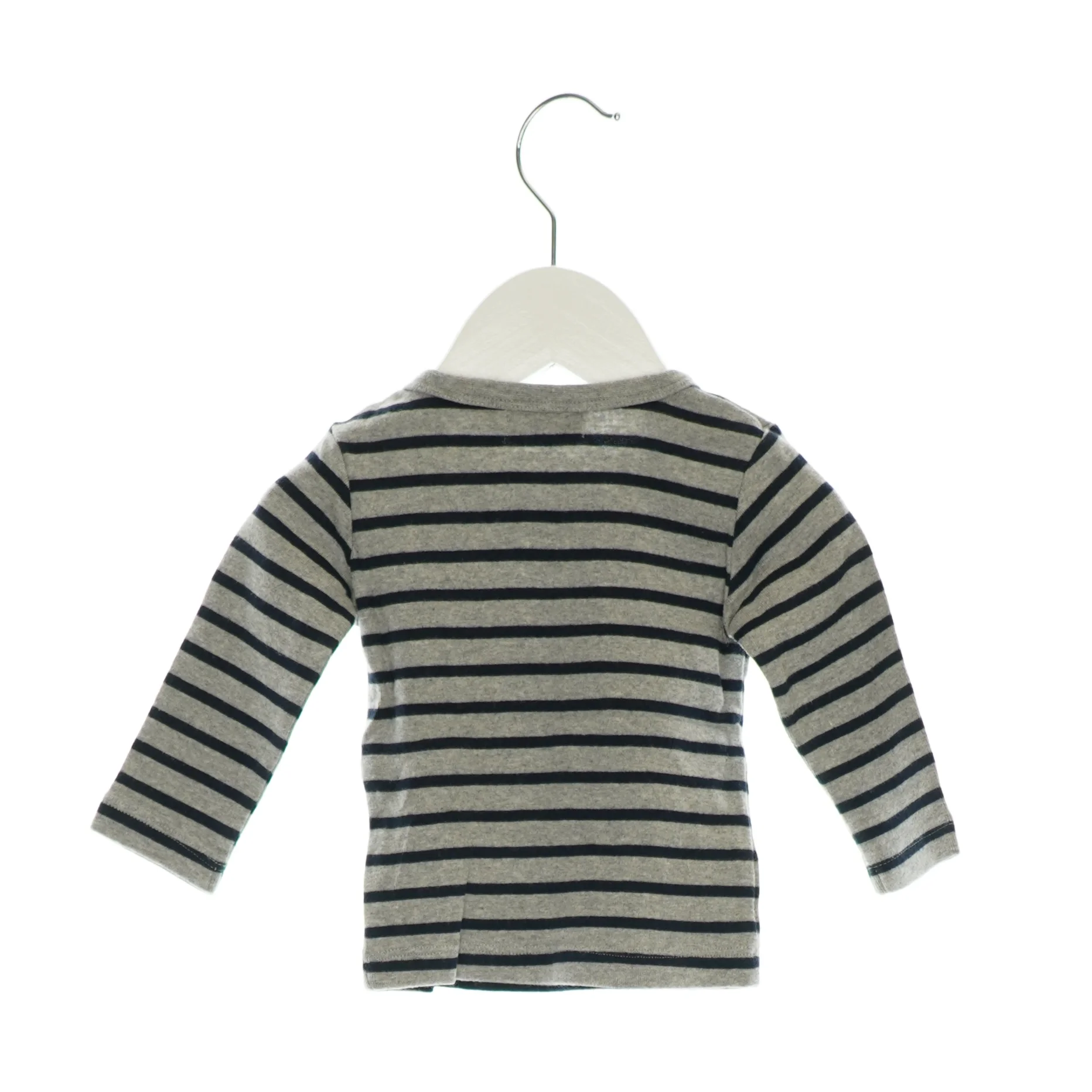 Bluse fra Bakito (Str. 62)