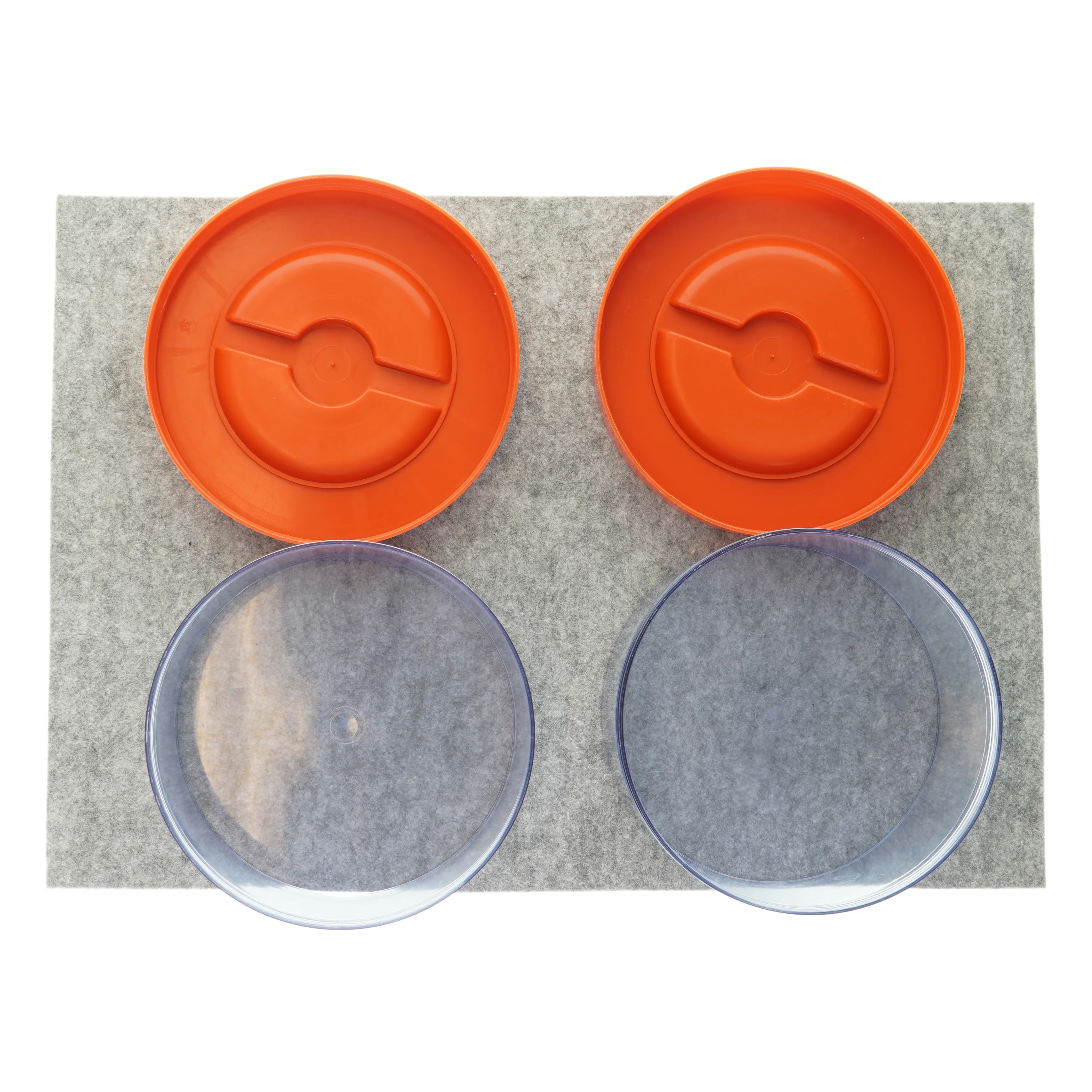 Opbevarings bøtter i plast (2 styk)