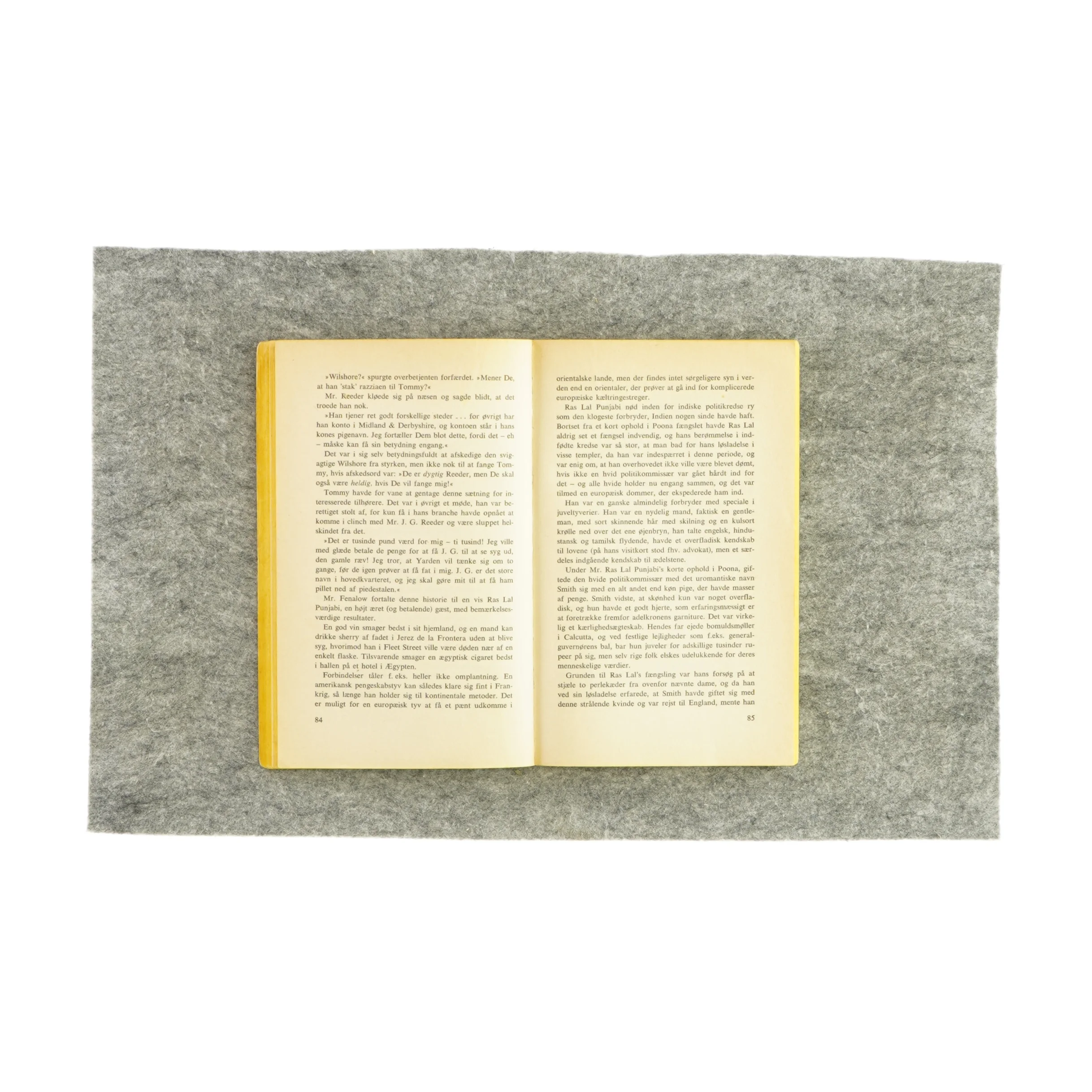 Mr. Reeder's kriminelle tankegang af Edgar Wallace (bog)