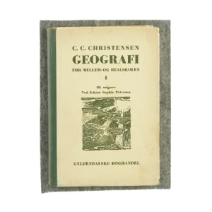 Geografi for mellem- og realskolen af C. C. Christensen (Bog)