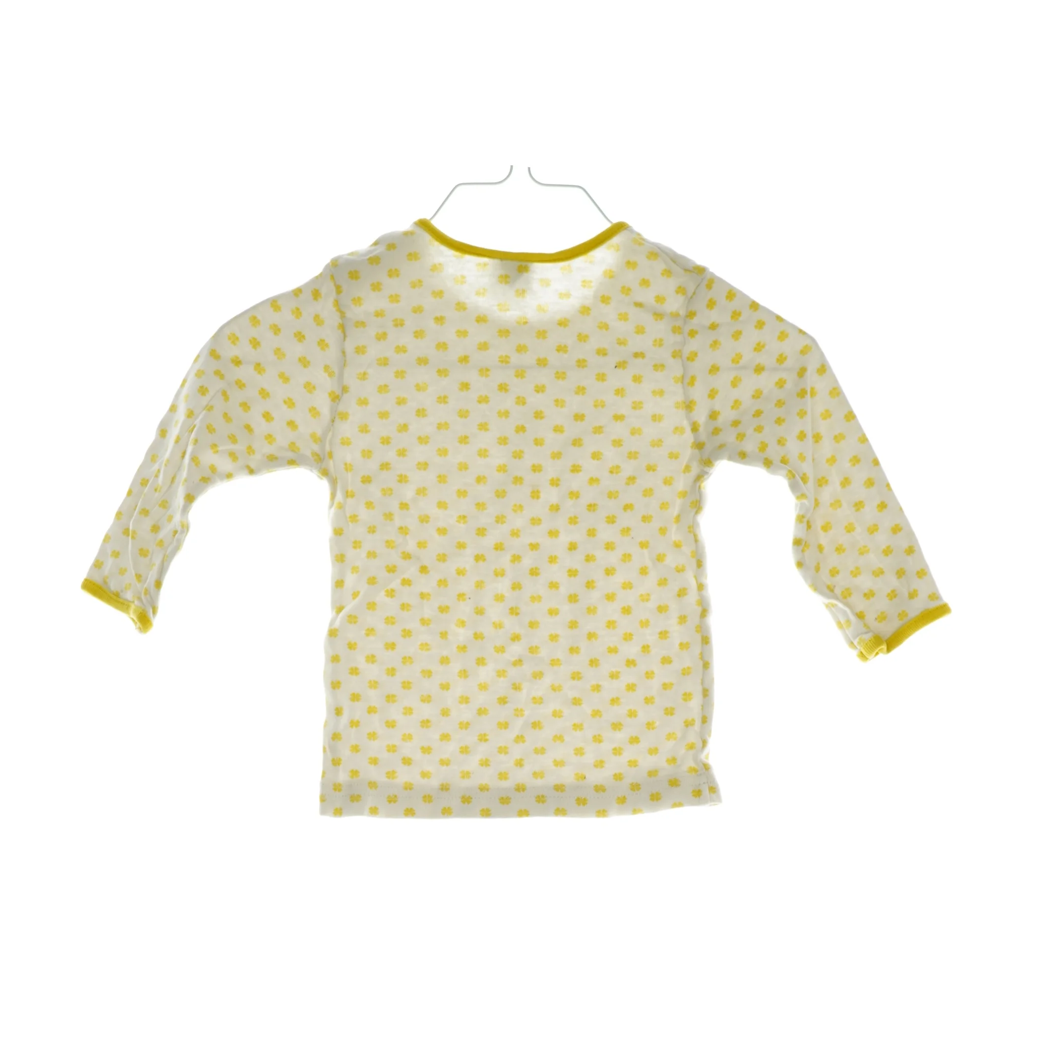 Bluse fra Holly's (str. 74)