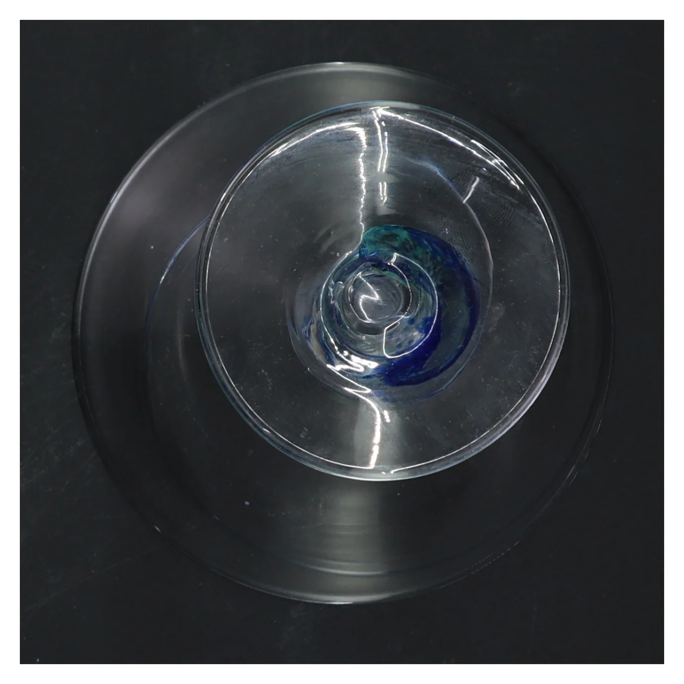 Cocktailglas med spiral (str. Ø 12,5 cm længde 16 cm)