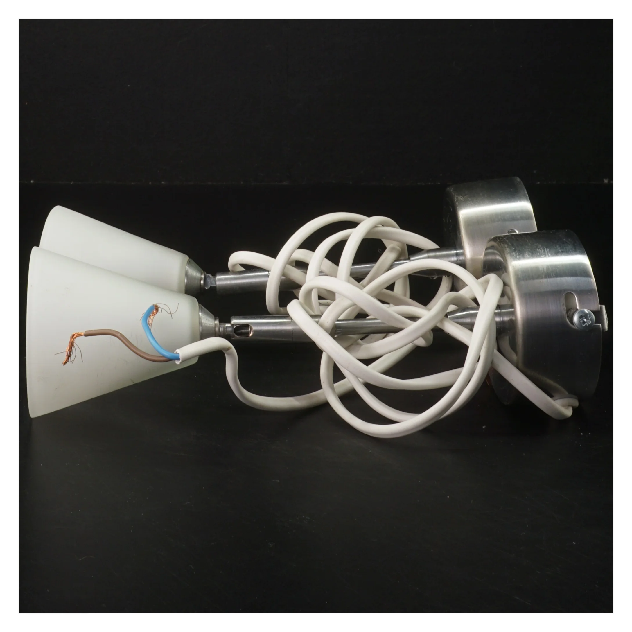 Væglamper med hvide skærme (str. 21 cm)