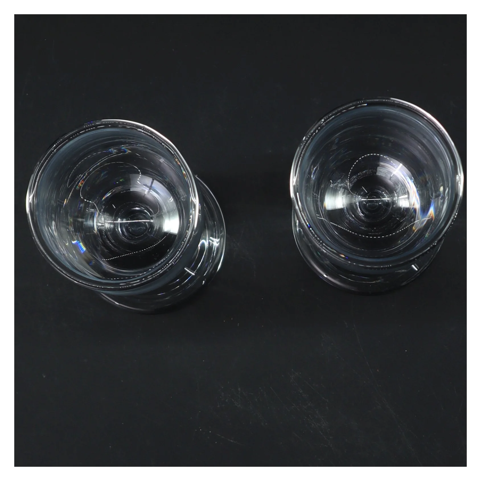 Ideelle vinglas sæt (str. Ø 5,5 cm længde 15,5 cm)