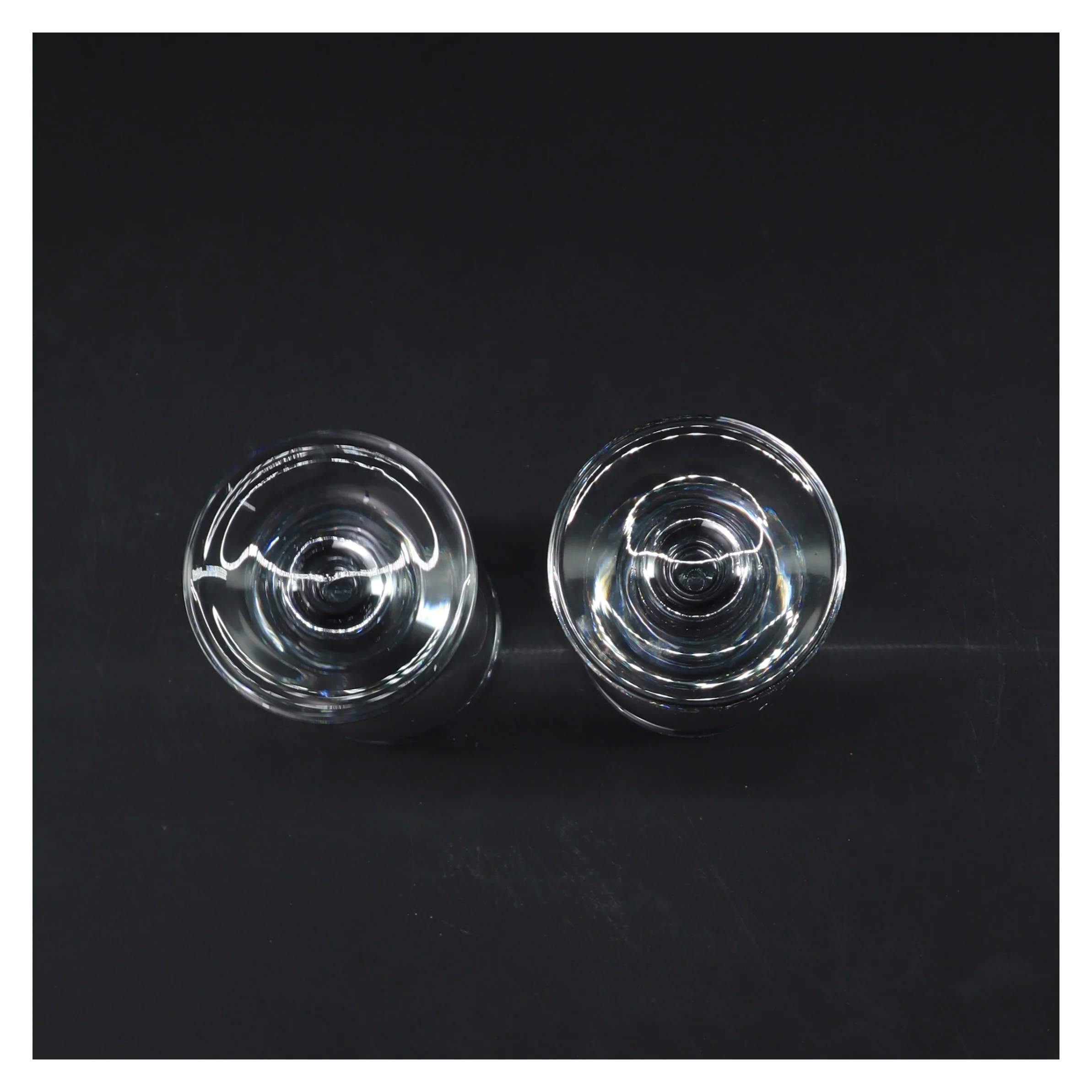 Ideelle vinglas sæt (str. Ø 5,5 cm længde 15,5 cm)