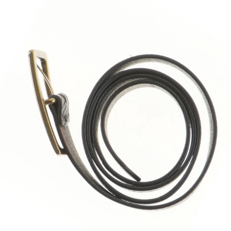 Bælte med guldspænde (str. 113 cm)