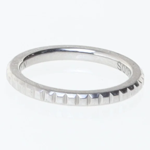 Sølv ring med mønster (str. 49 mm)