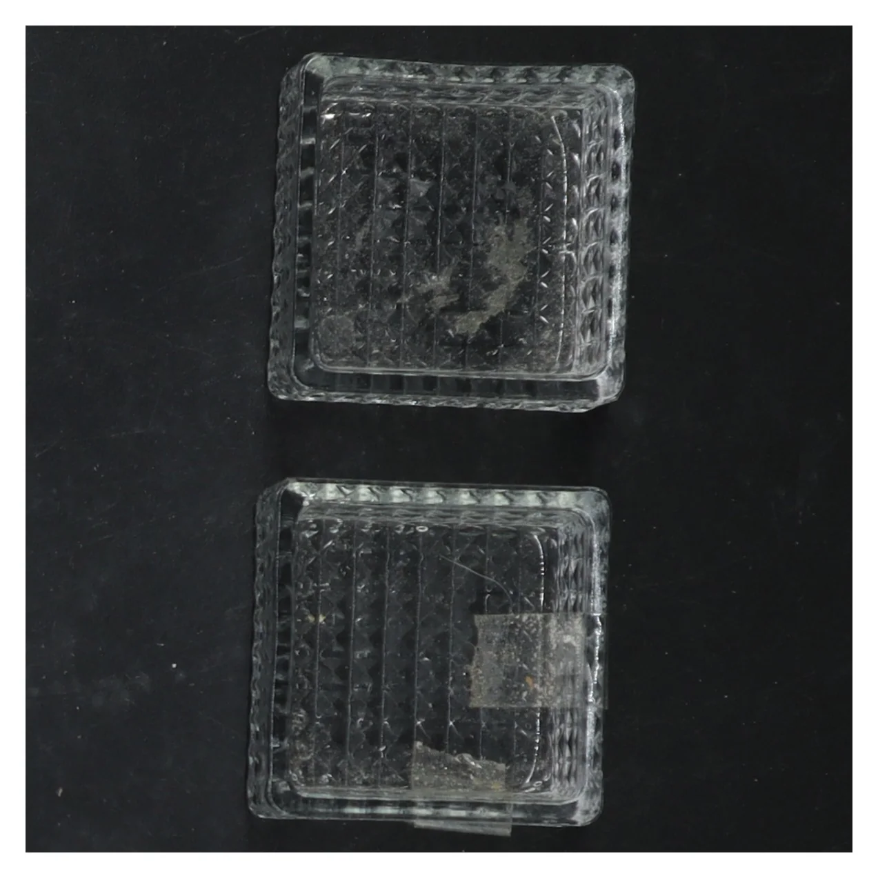 Sæt med to glasfade (str. 5,5 cm. 2 styk)