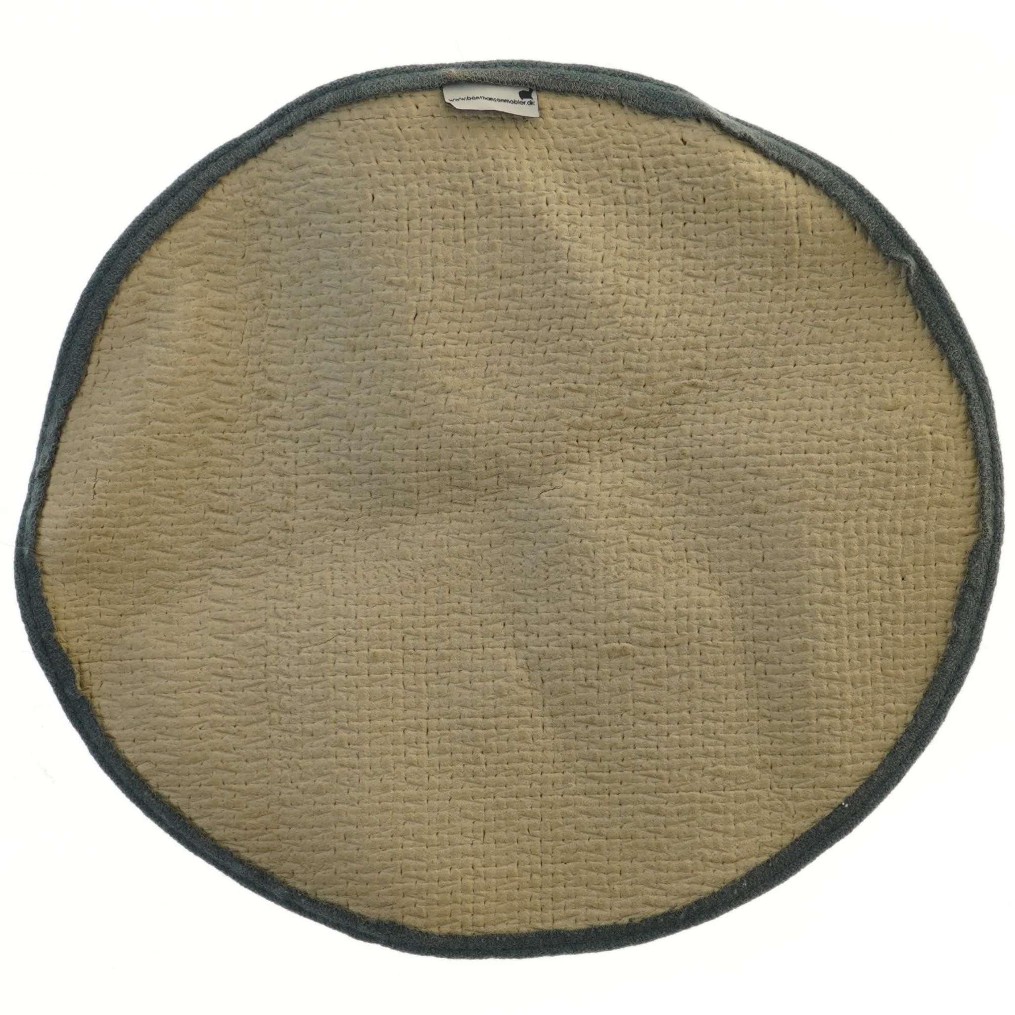 Rund måtte fra Bent hansen møbler (str. Ø 42 cm)