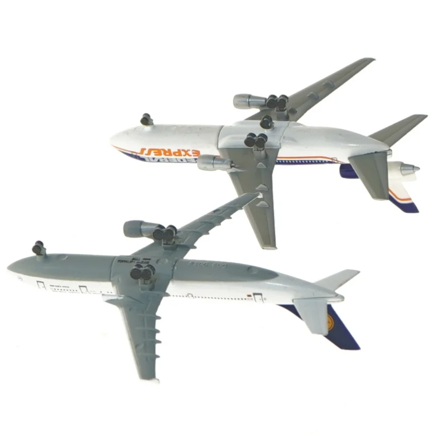 Metal kvalitets Model  fly (str. 10x10 cm)