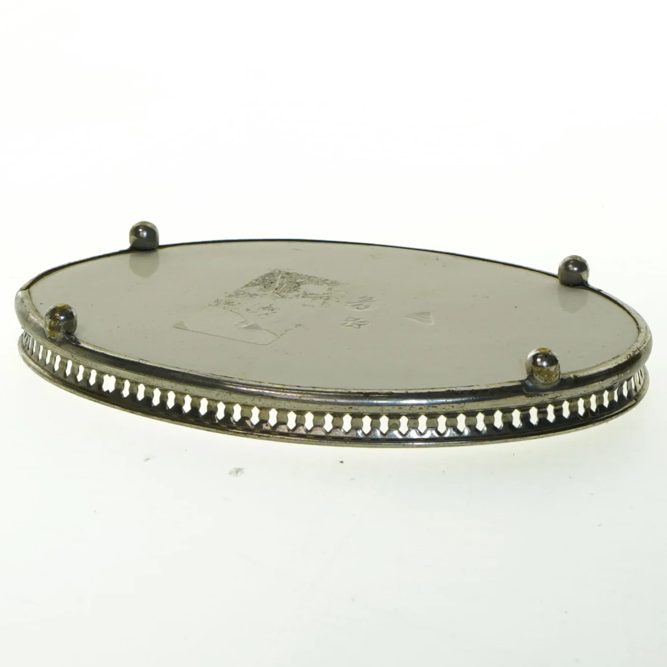 Glasfad med blomstermotiv (str. 13 cm x 19 cm)