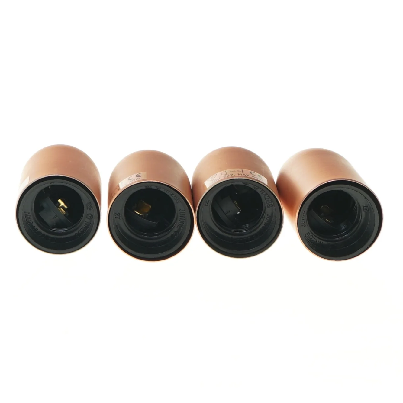 Sæt af 4 lampefatninger E27 (str. 4 stk 7x4 cm)