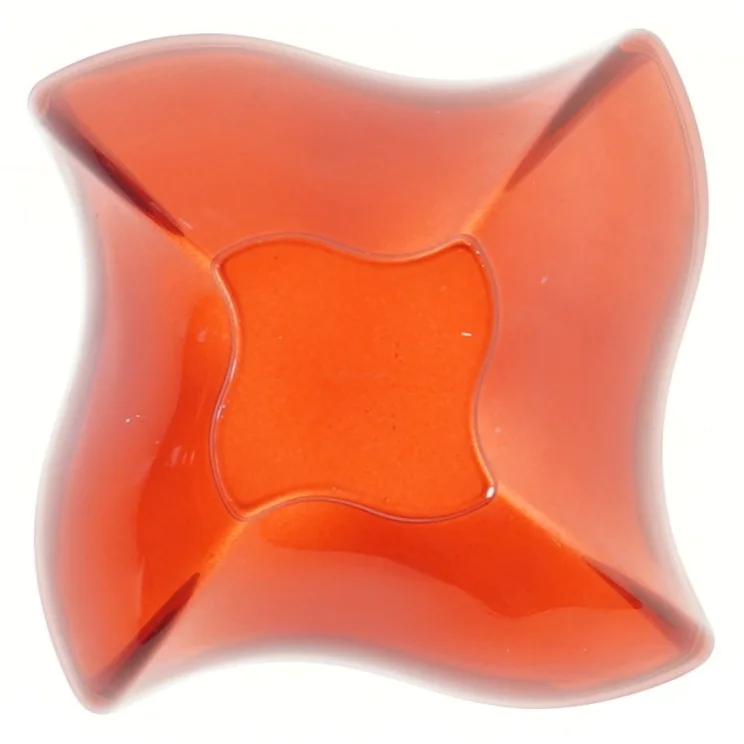 Rødt glasfad (str. 14,5x14,5 cm)