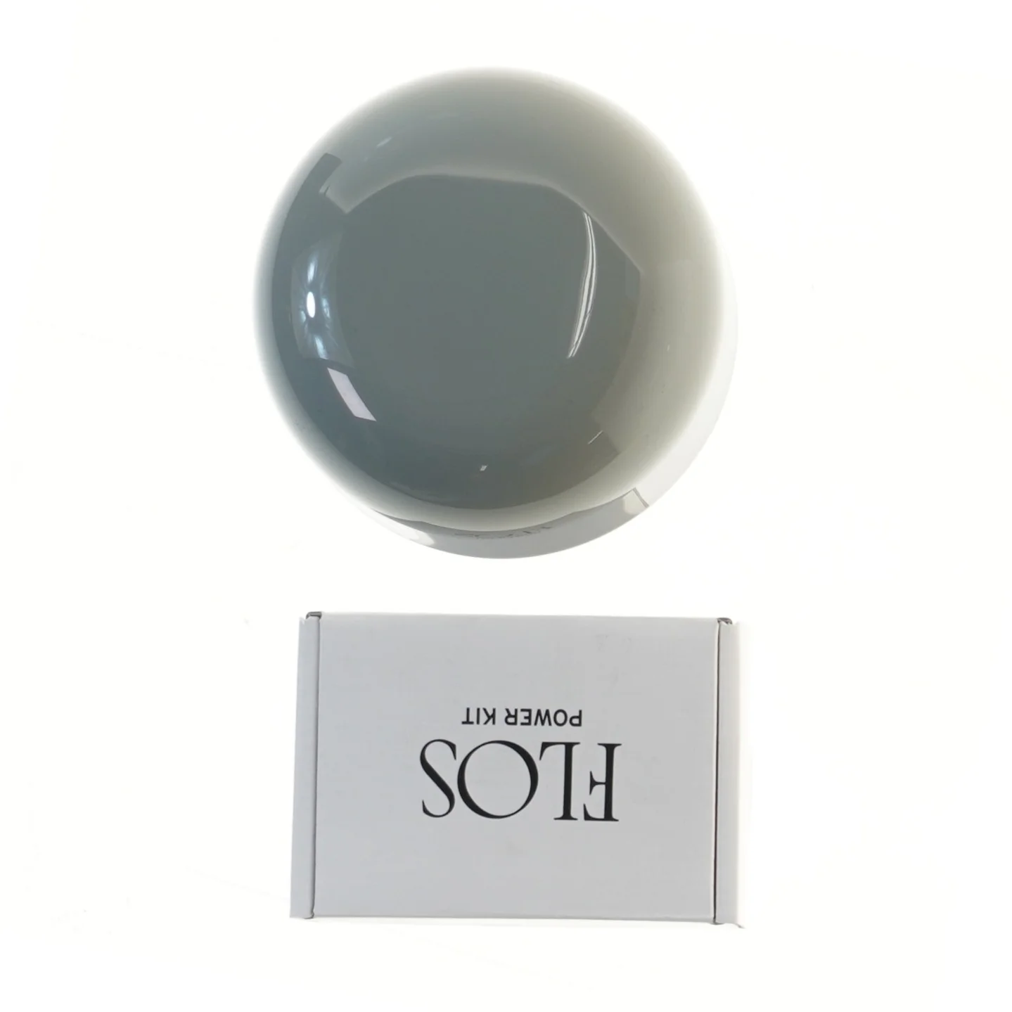 Flos Bellhop bordlampe med oplader fra Flos (str. 20 cm)