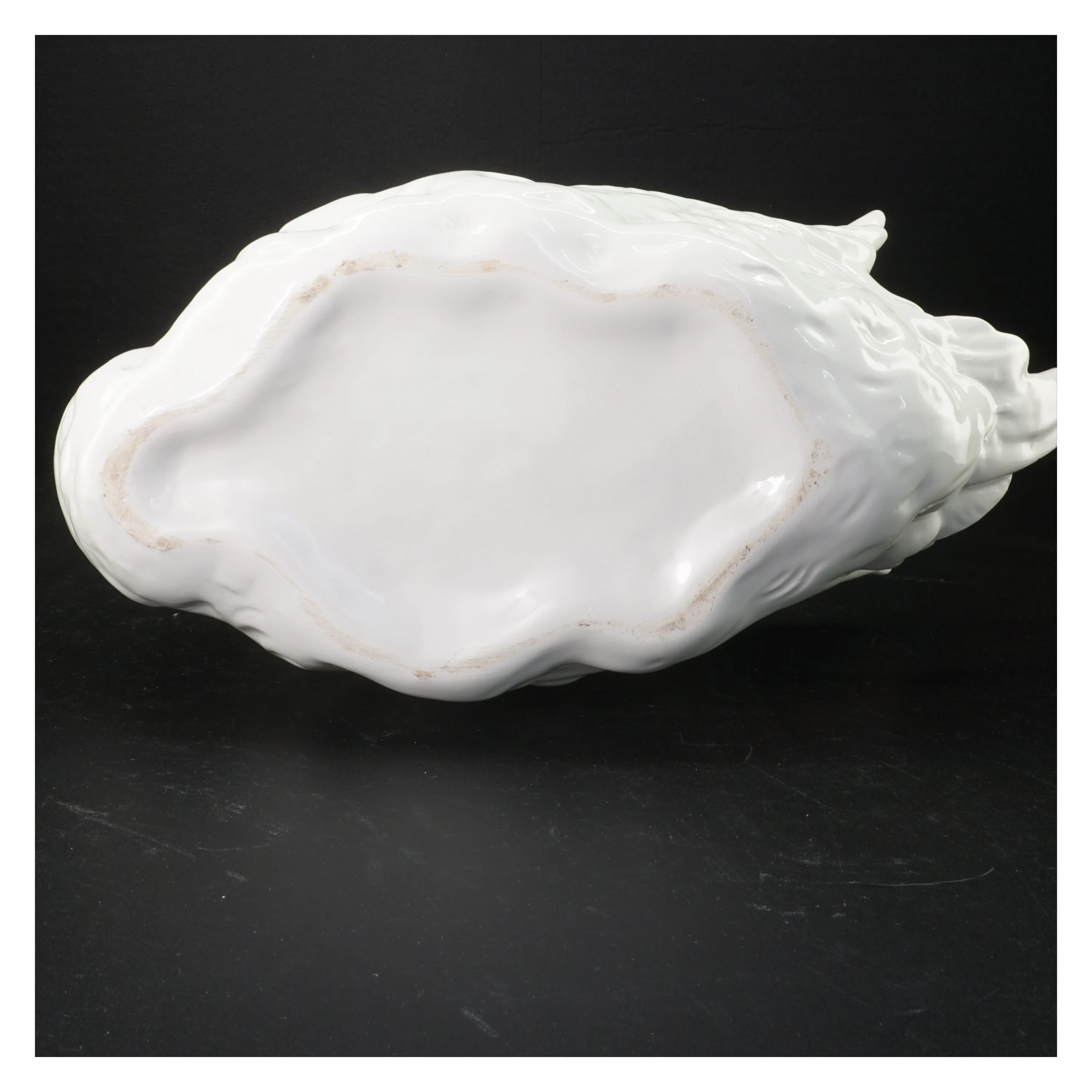 Porcelænsskål i svanedesign (str. 36 cm)