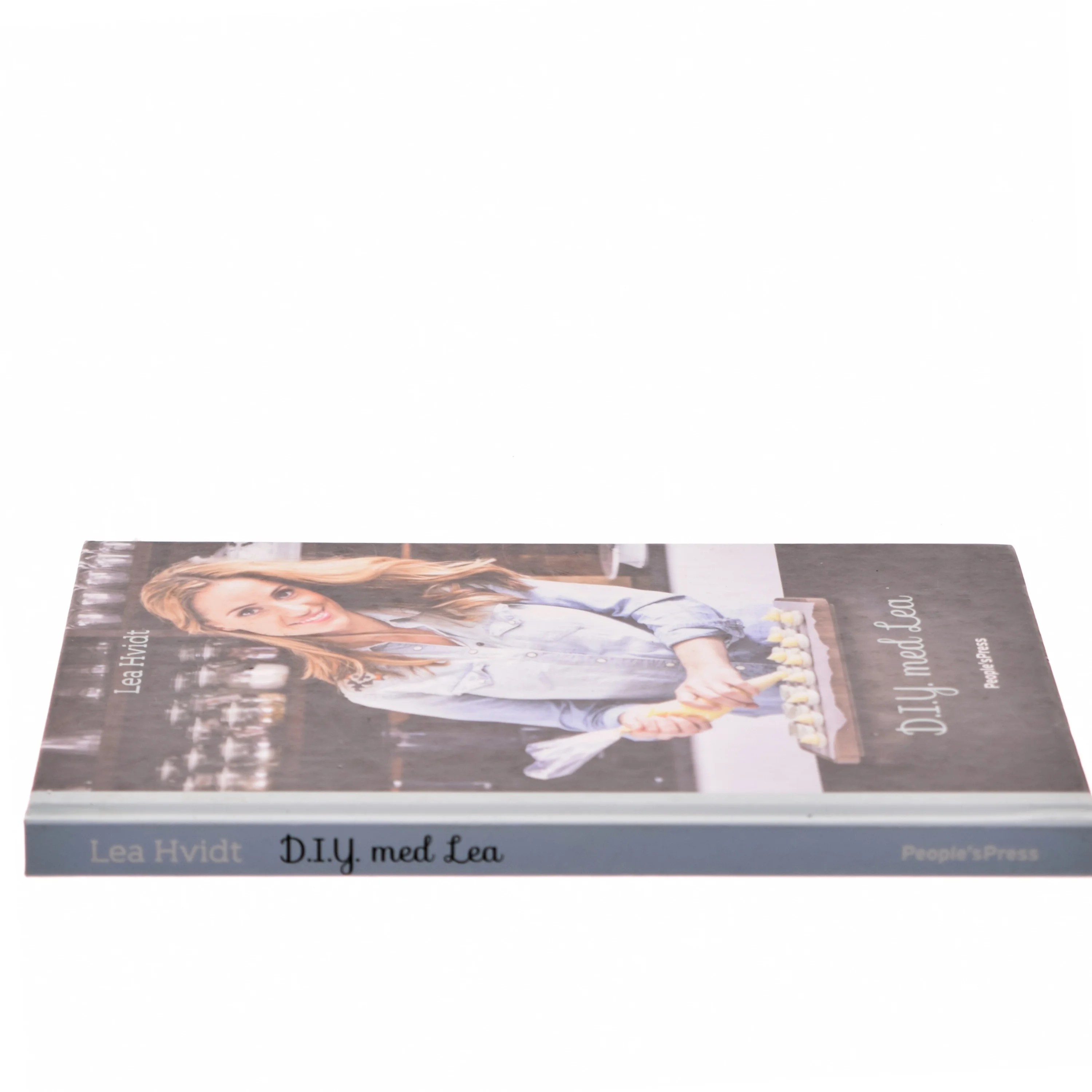 D.I.Y. med Lea af Lea Hvidt (Bog)