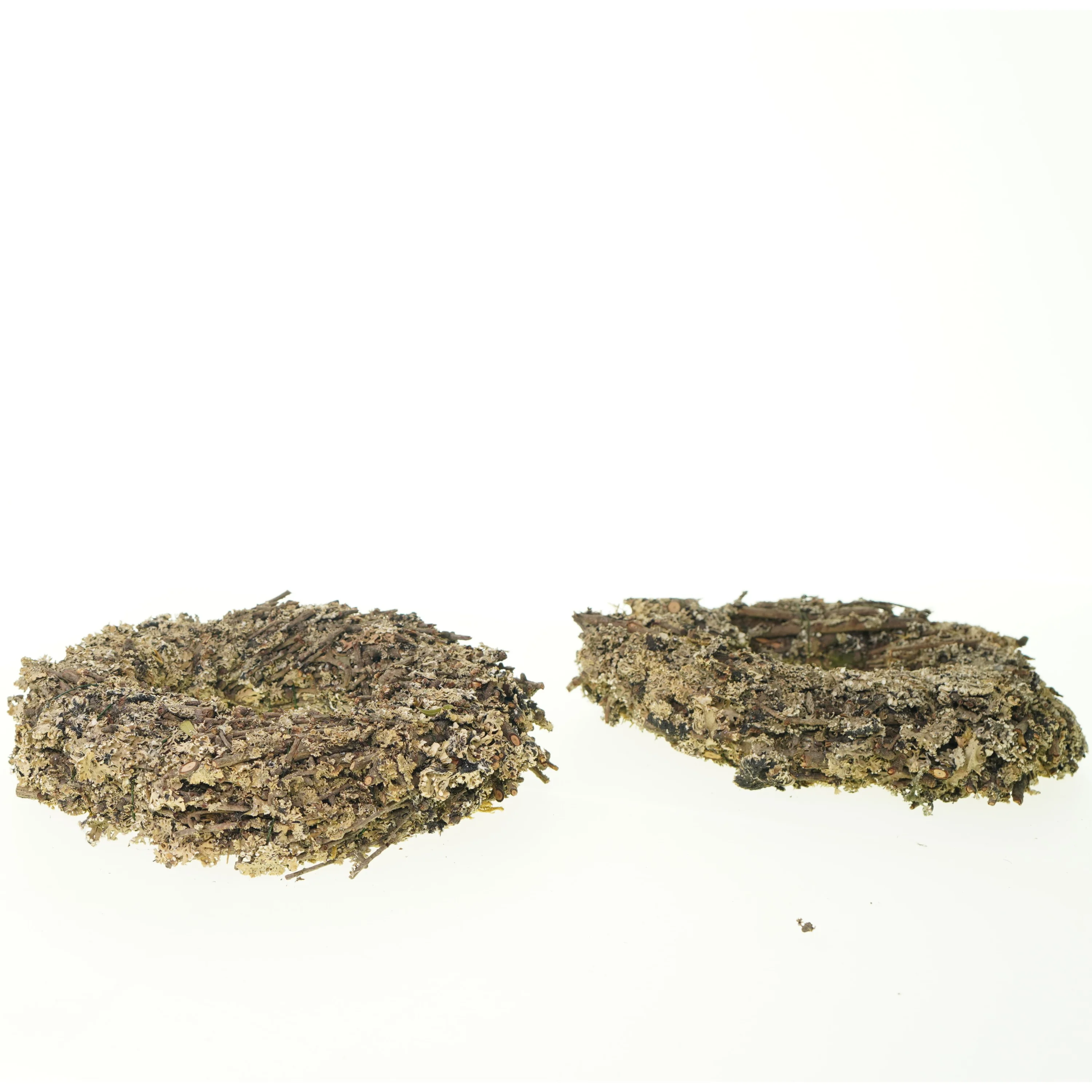 Kranse i lav fra Claus Dahlby til julepynt (str. 25 cm)